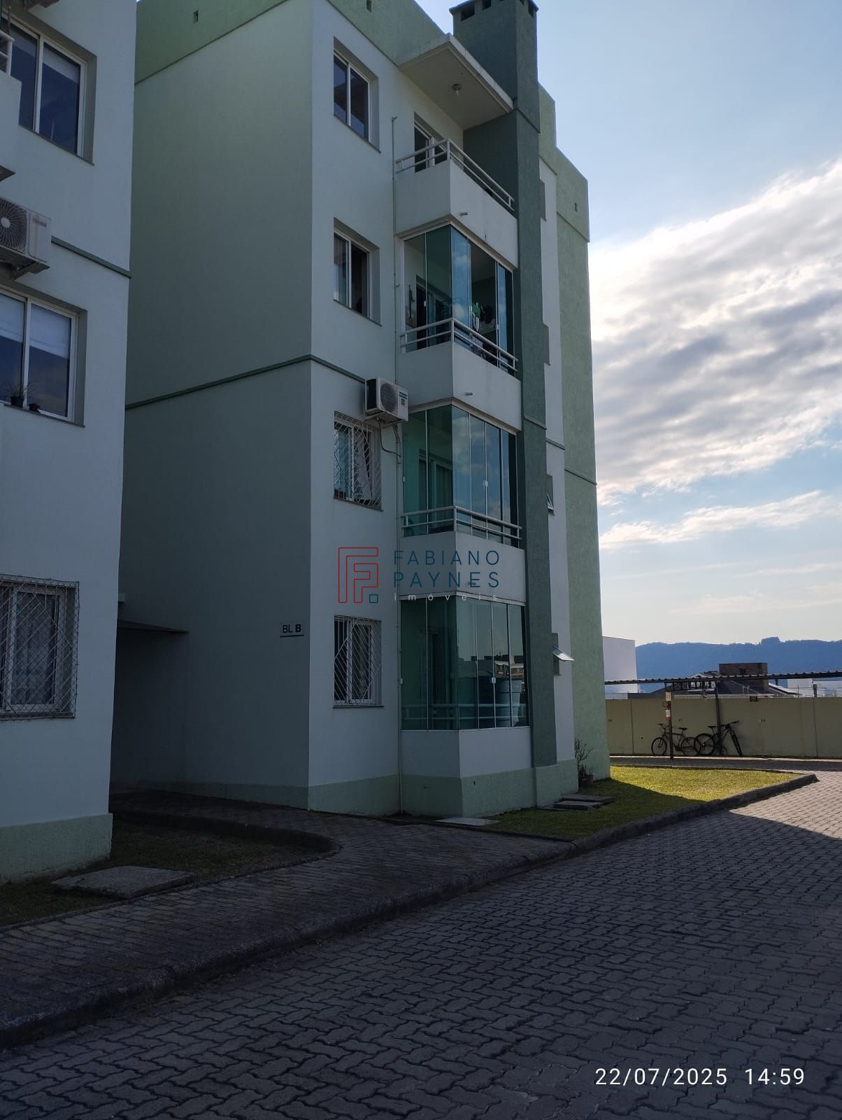 Apartamento à venda  no Camobi - Santa Maria, RS. Imóveis