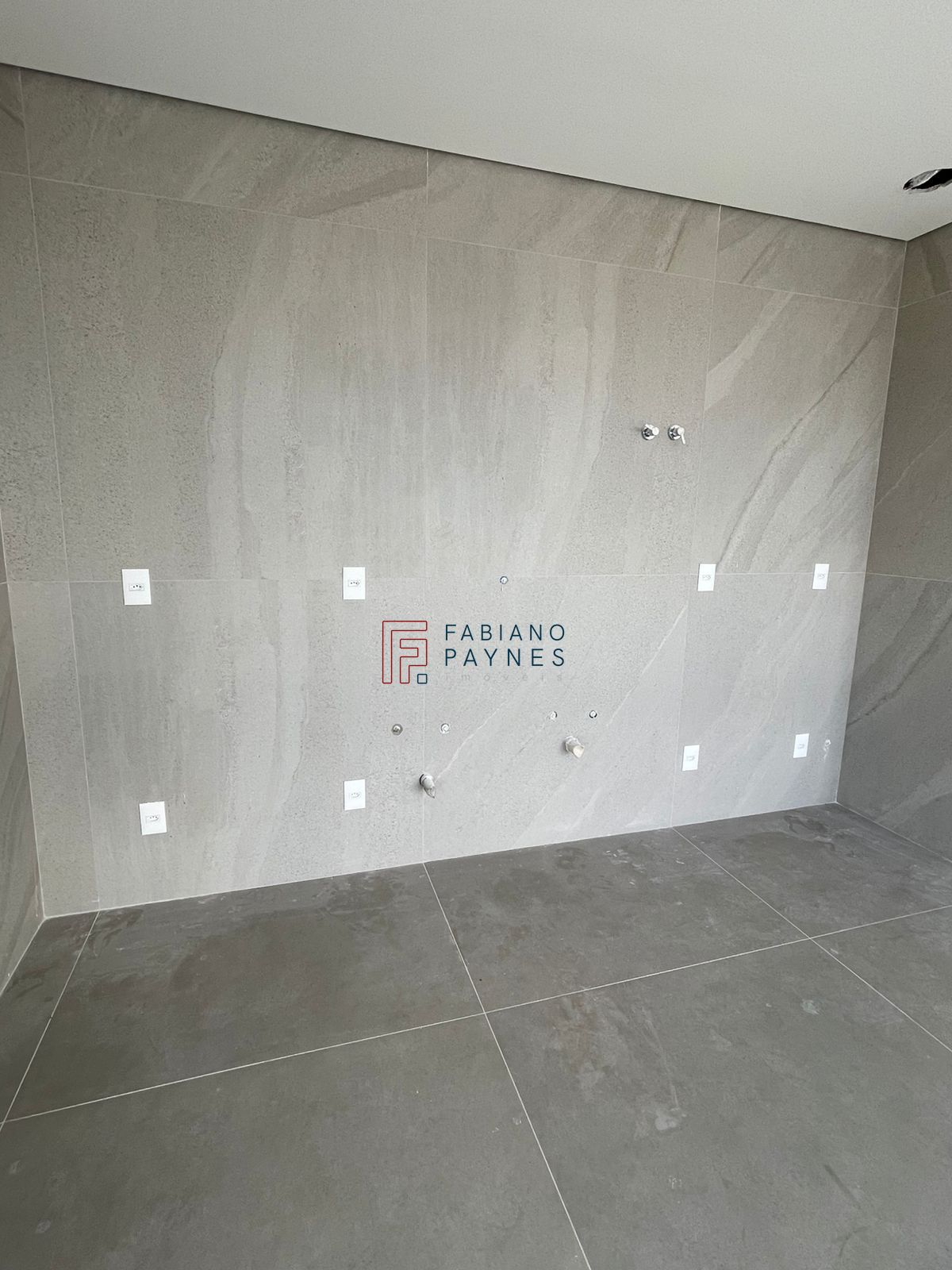 Apartamento com 3 Dormitórios à venda, 135 m² por R$ 1.850.000,00 Apartamento com 3 Dormitórios à venda, 135 m² por R$ 1.850.000,00