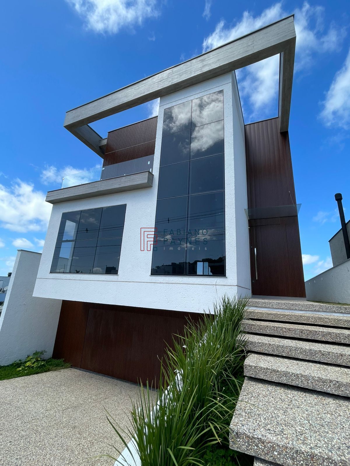 Casa à venda  no Tomazetti - Santa Maria, RS. Imóveis