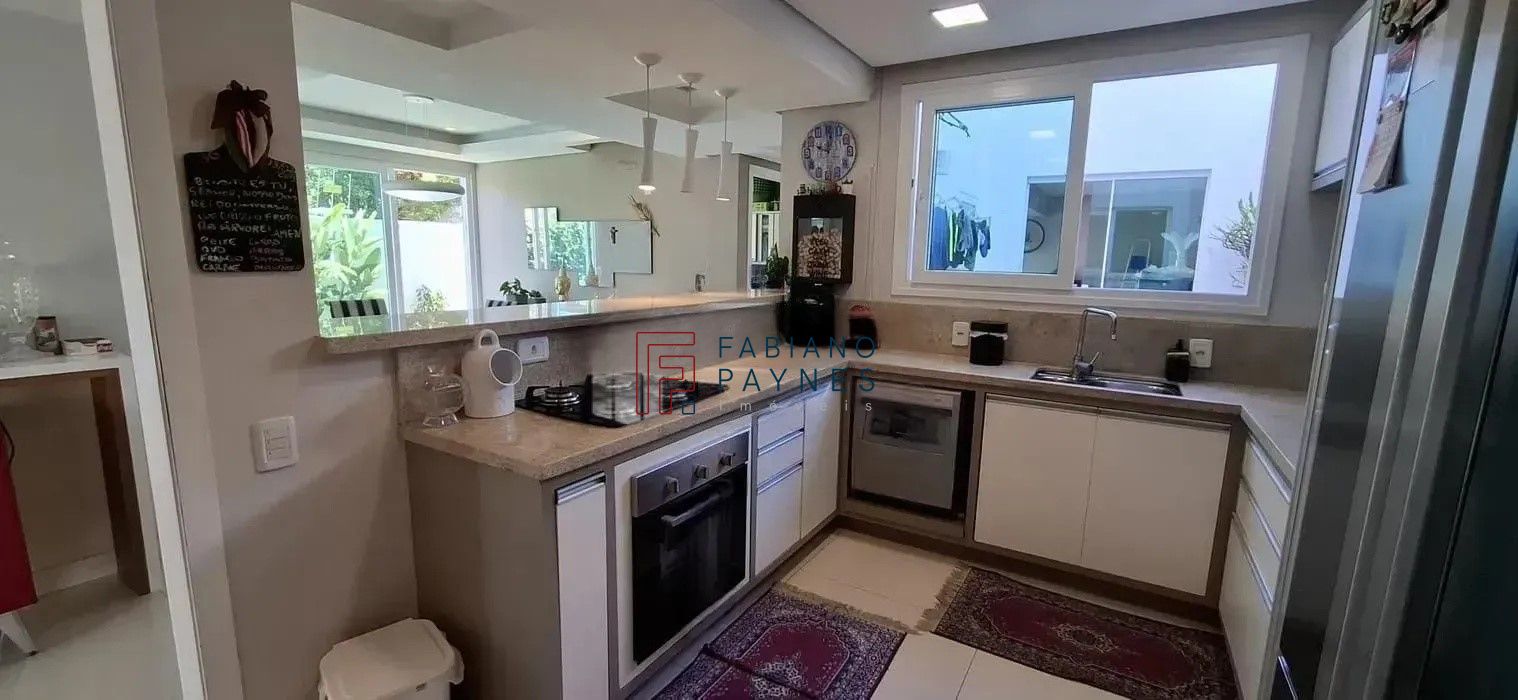 Casa com 3 Dormitórios à venda, 278 m² por R$ 1.399.000,00 Casa com 3 Dormitórios à venda, 278 m² por R$ 1.399.000,00