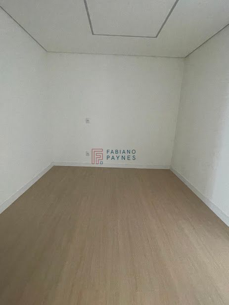 Casa à venda com 3 quartos, 291m² - Foto 16