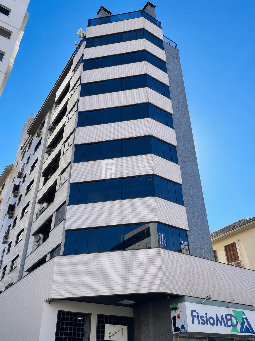 Apartamento, 3 quartos, 198 m² - Foto 1