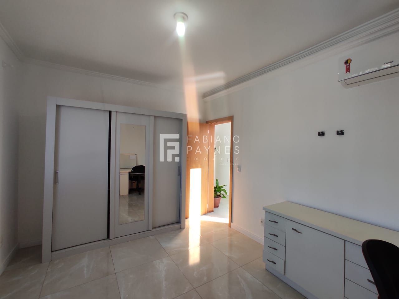 Casa, 3 quartos, 205 m² - Foto 21