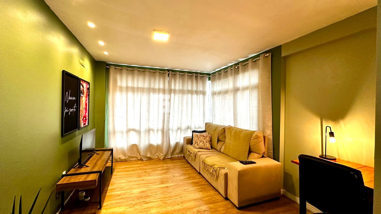 Apartamento, 1 quarto, 33 m² - Foto 2