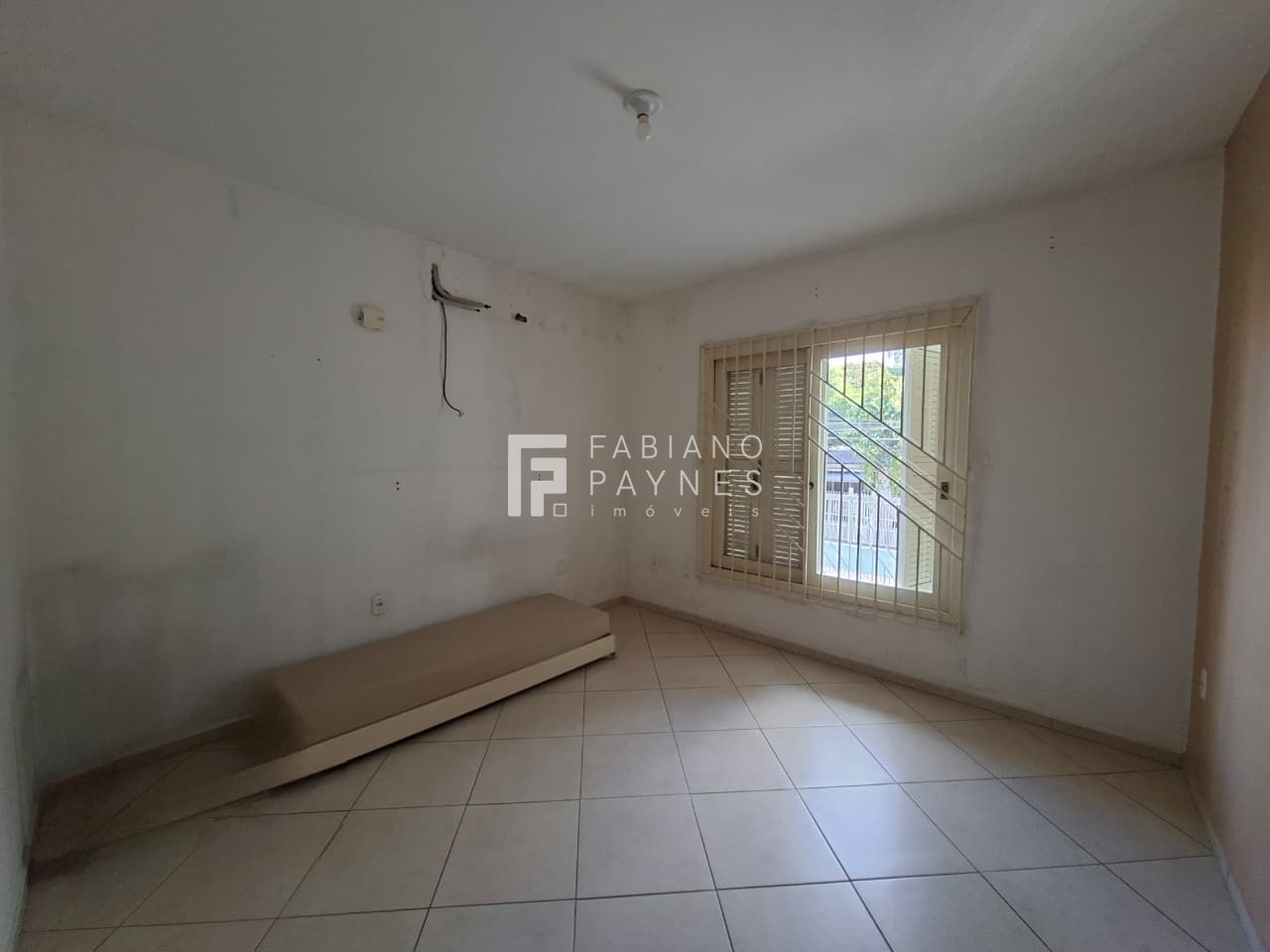 Casa, 5 quartos, 300 m² - Foto 9