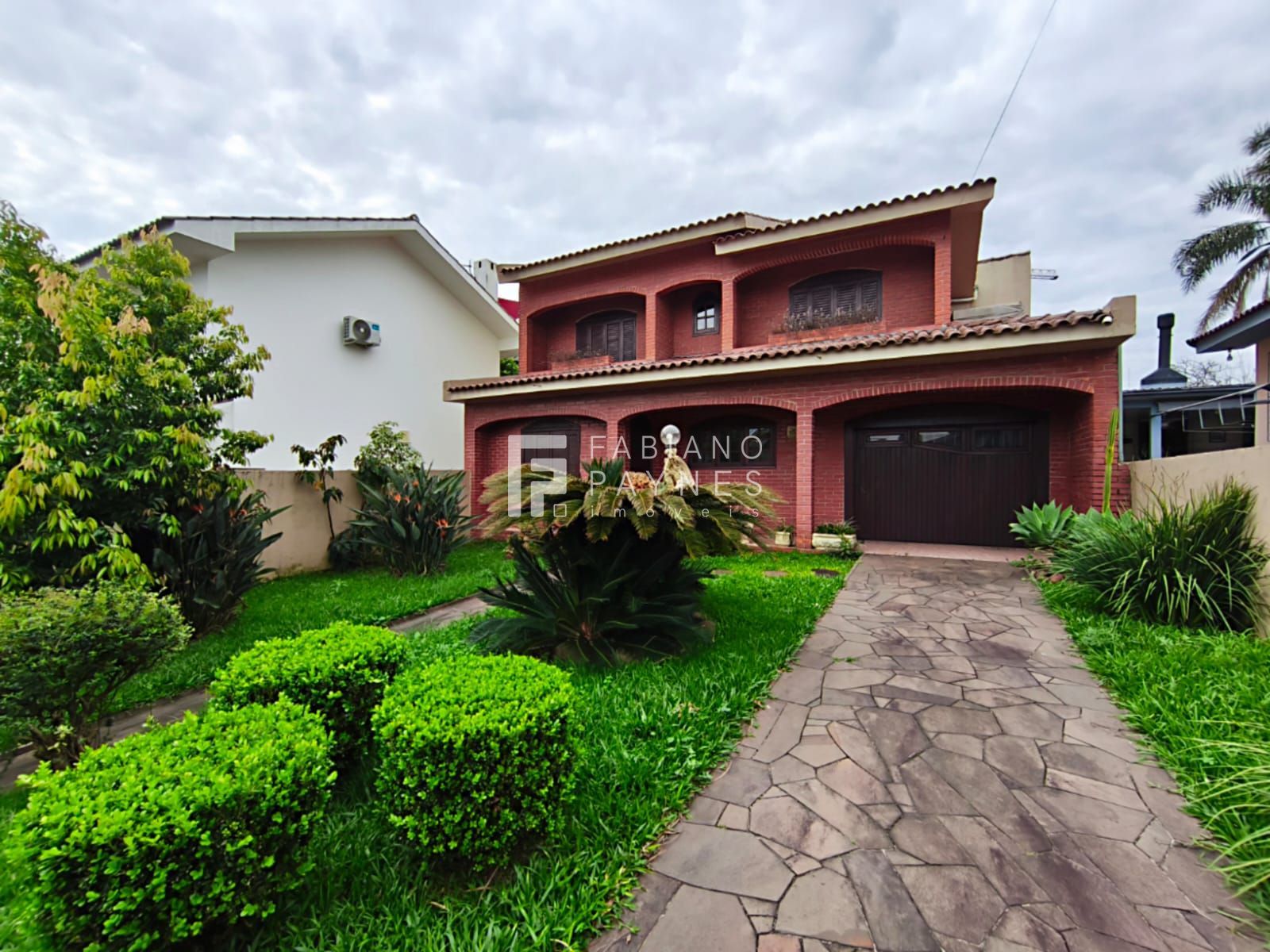 Casa, 3 quartos, 197 m² - Foto 1
