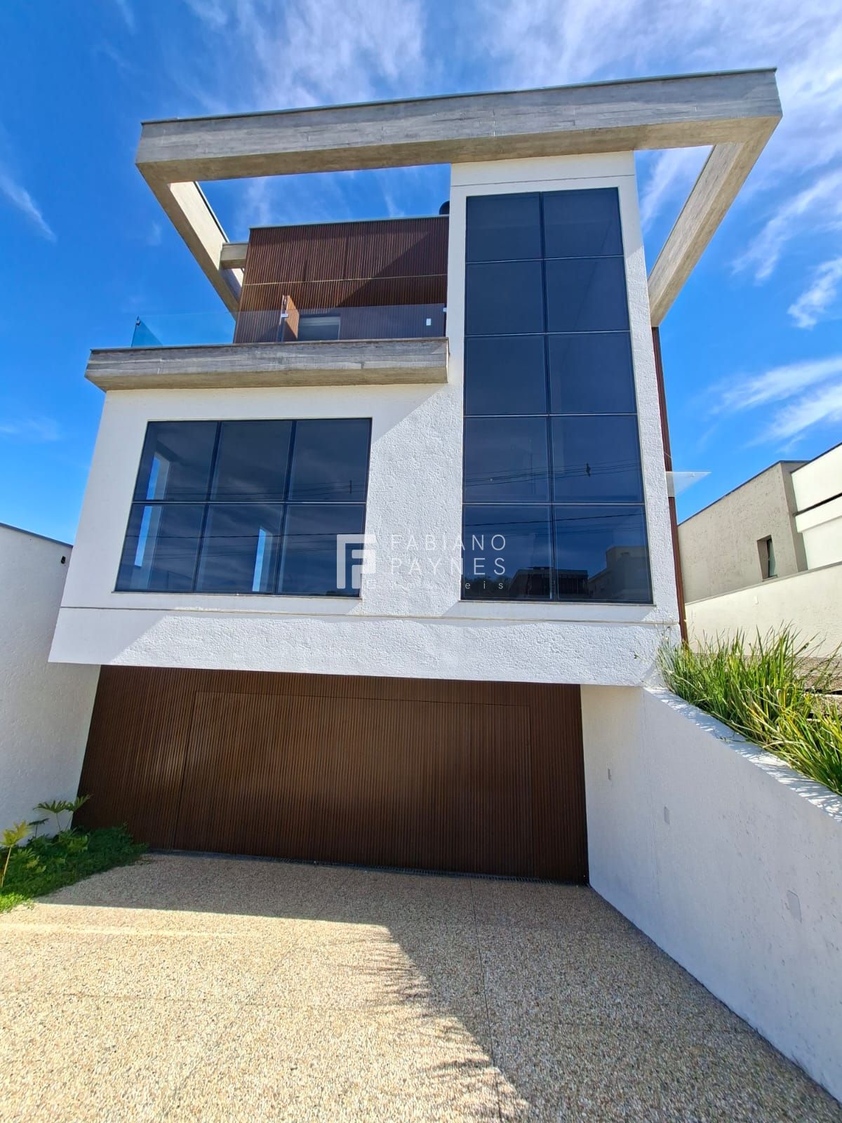 Casa, 3 quartos, 298 m² - Foto 2