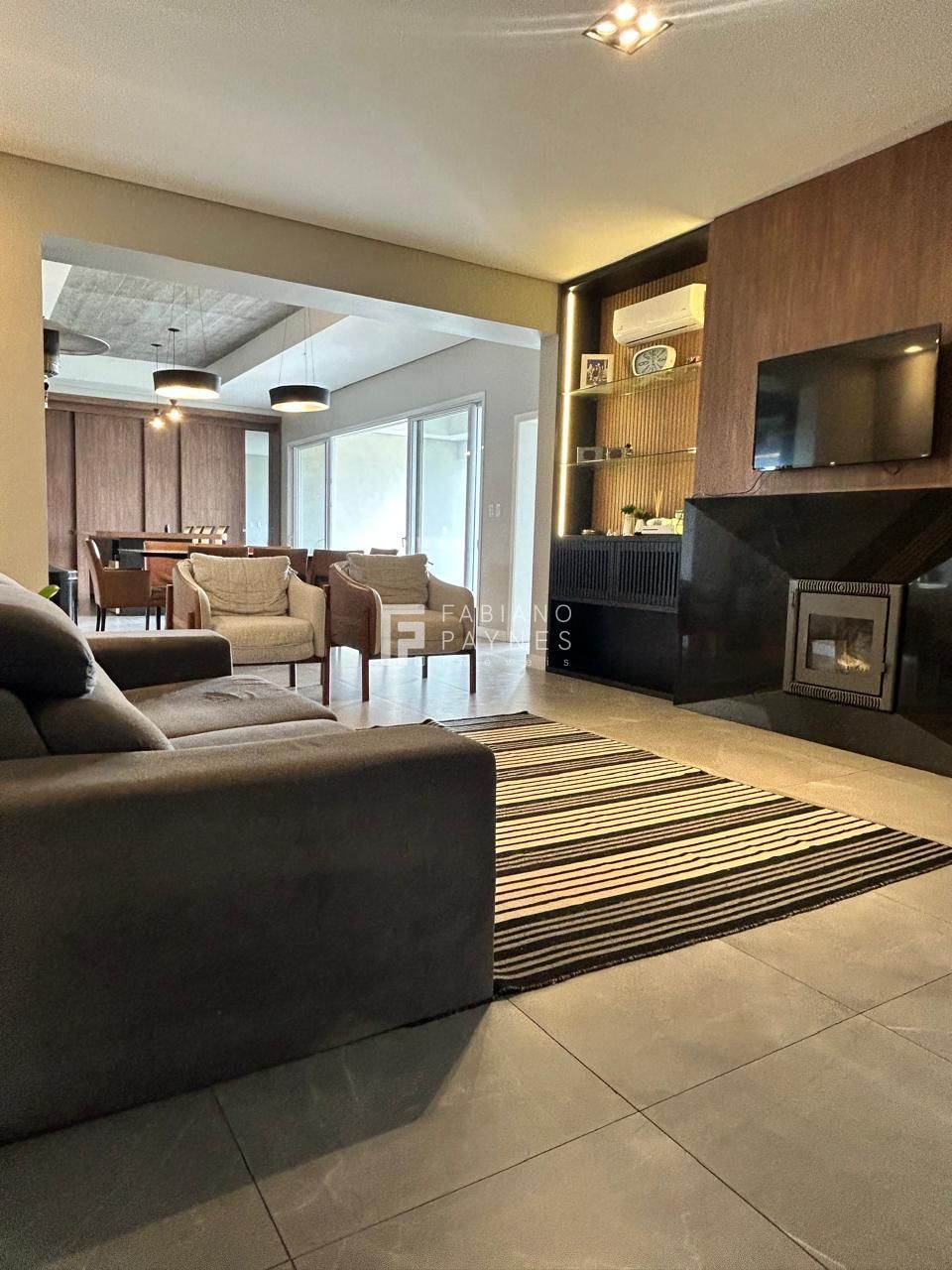Casa, 4 quartos, 362 m² - Foto 2
