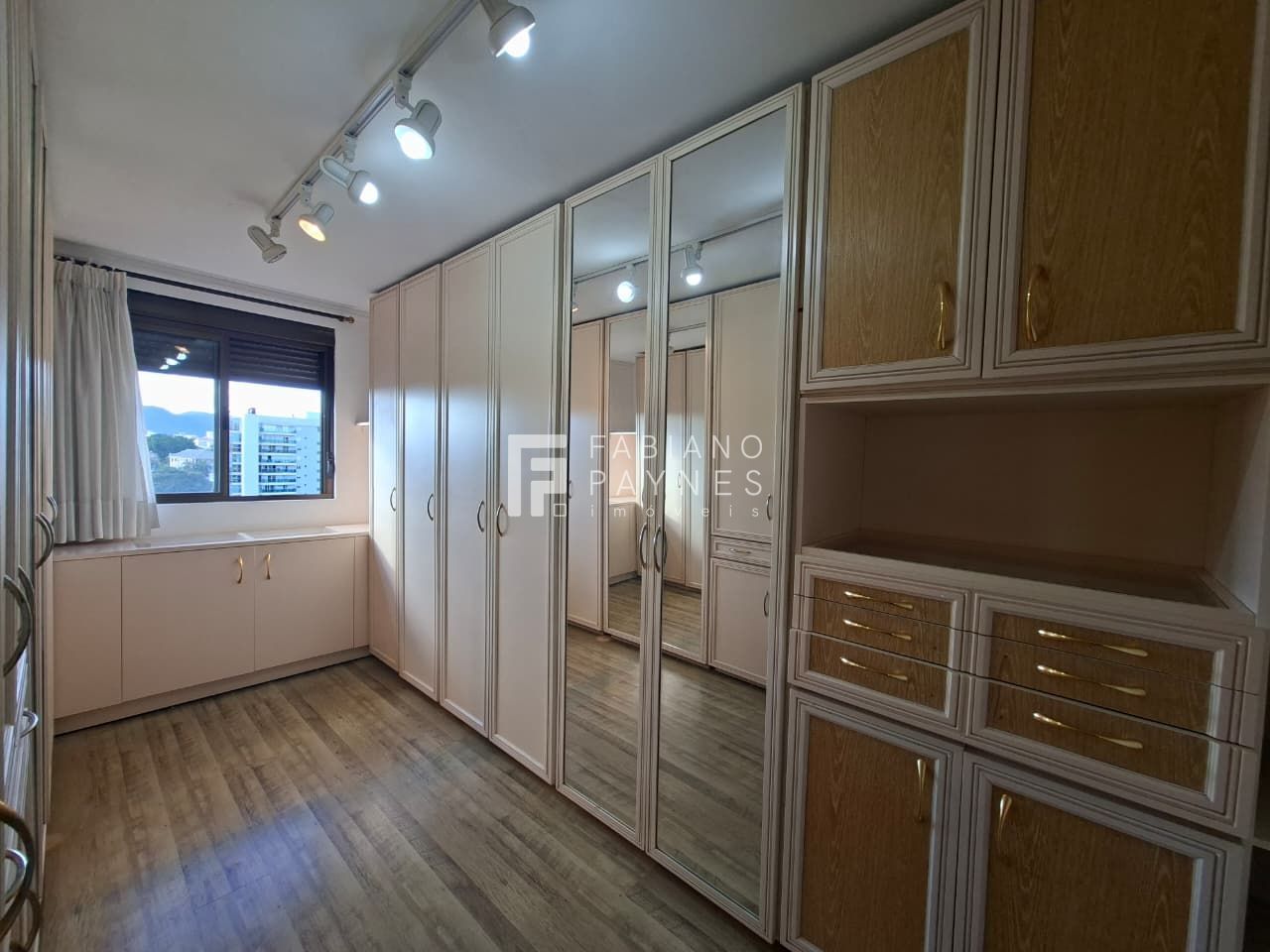 Cobertura, 4 quartos, 245 m² - Foto 9