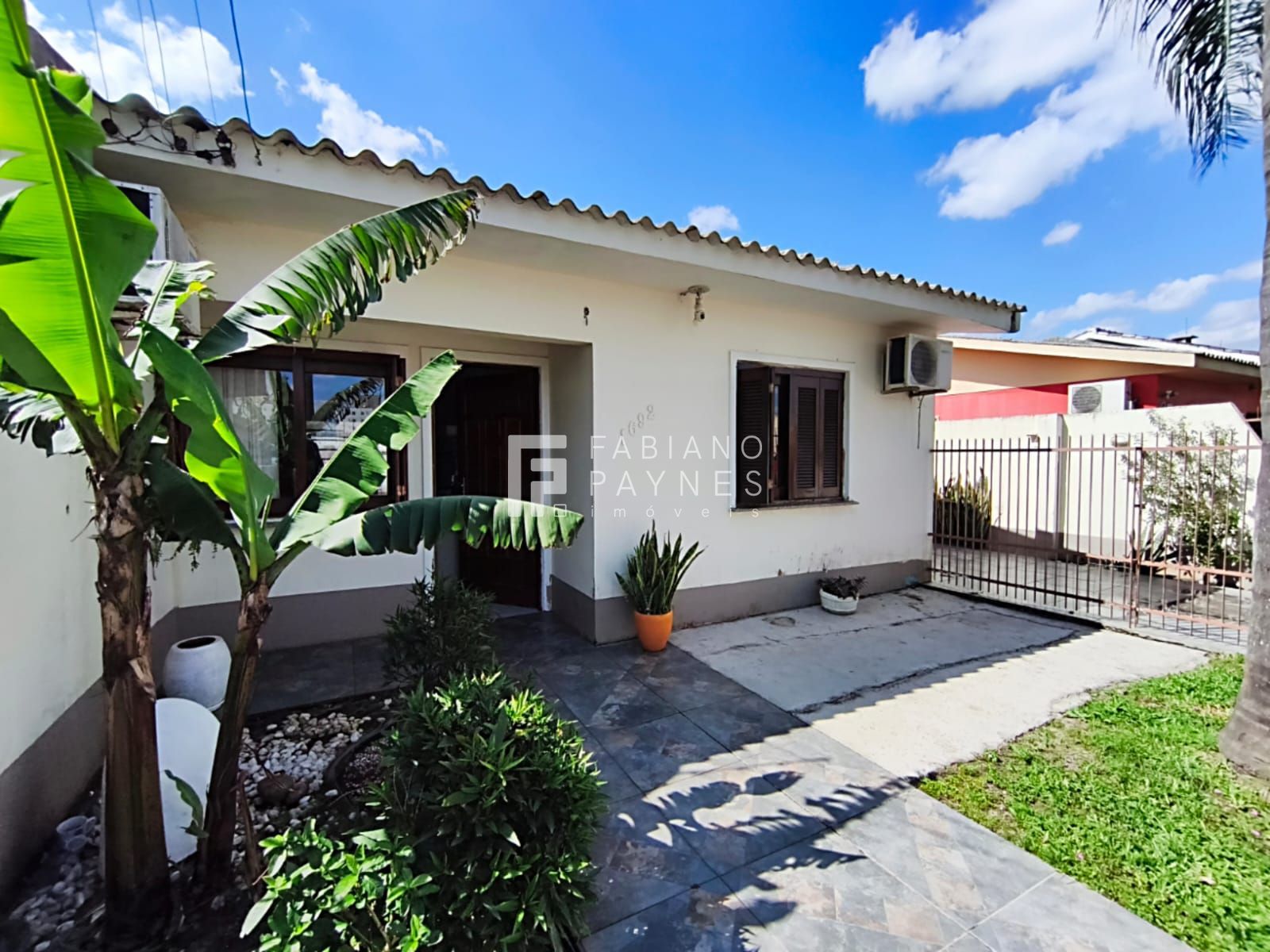 Casa, 3 quartos, 69 m² - Foto 1