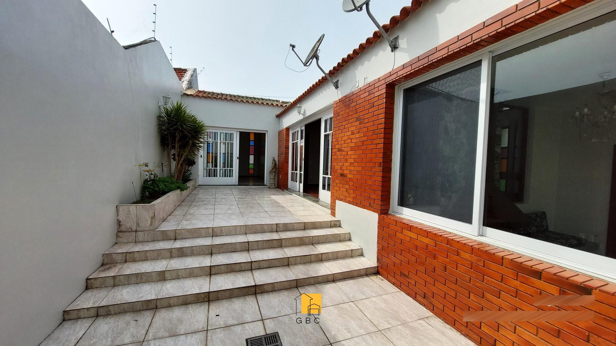 Casa à venda com 4 quartos, 320m² - Foto 54