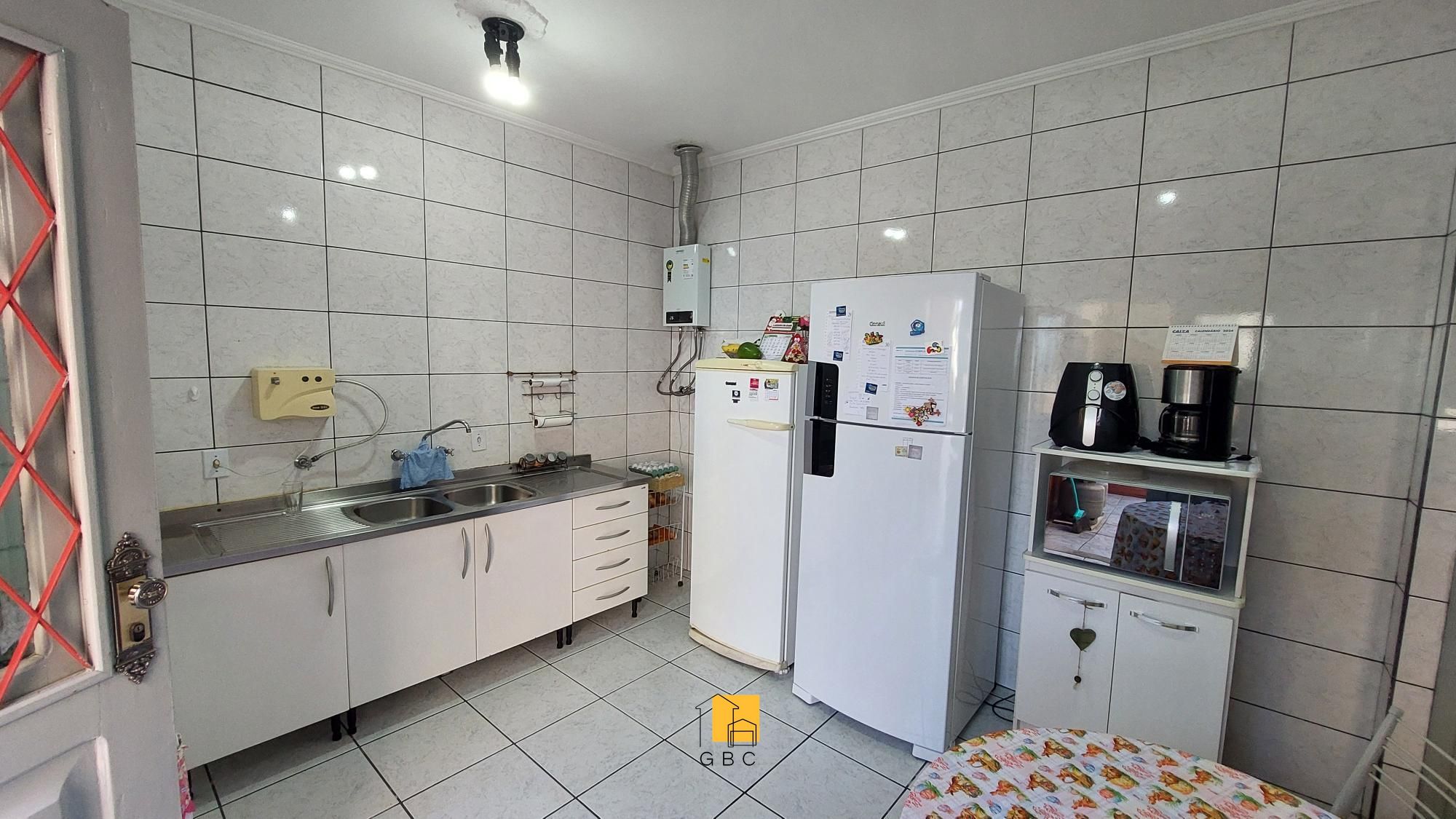 Casa à venda com 3 quartos, 200m² - Foto 23