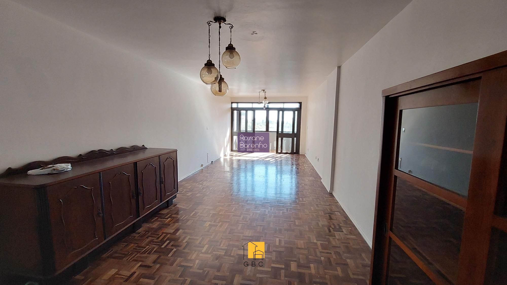 Apartamento à venda com 3 quartos, 130m² - Foto 4