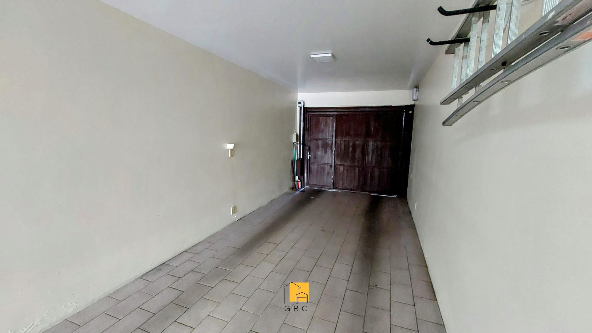 Casa à venda com 4 quartos, 398m² - Foto 18