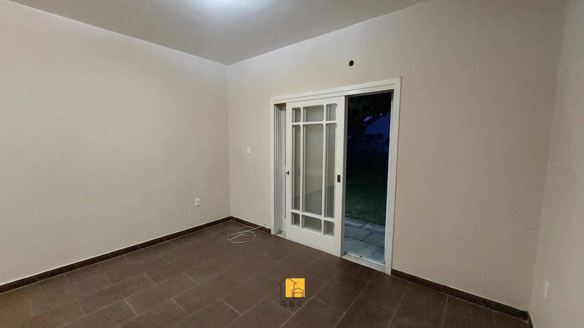 Casa à venda com 2 quartos, 120m² - Foto 27