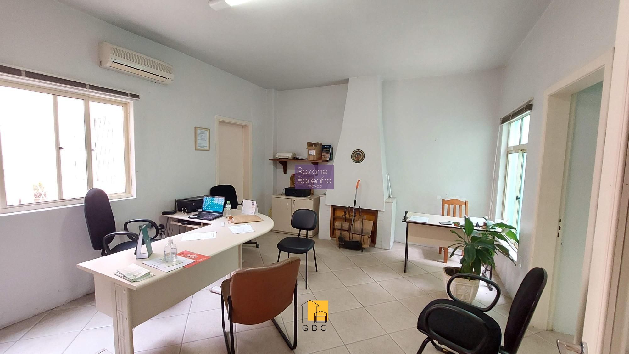 Casa à venda com 4 quartos, 210m² - Foto 12