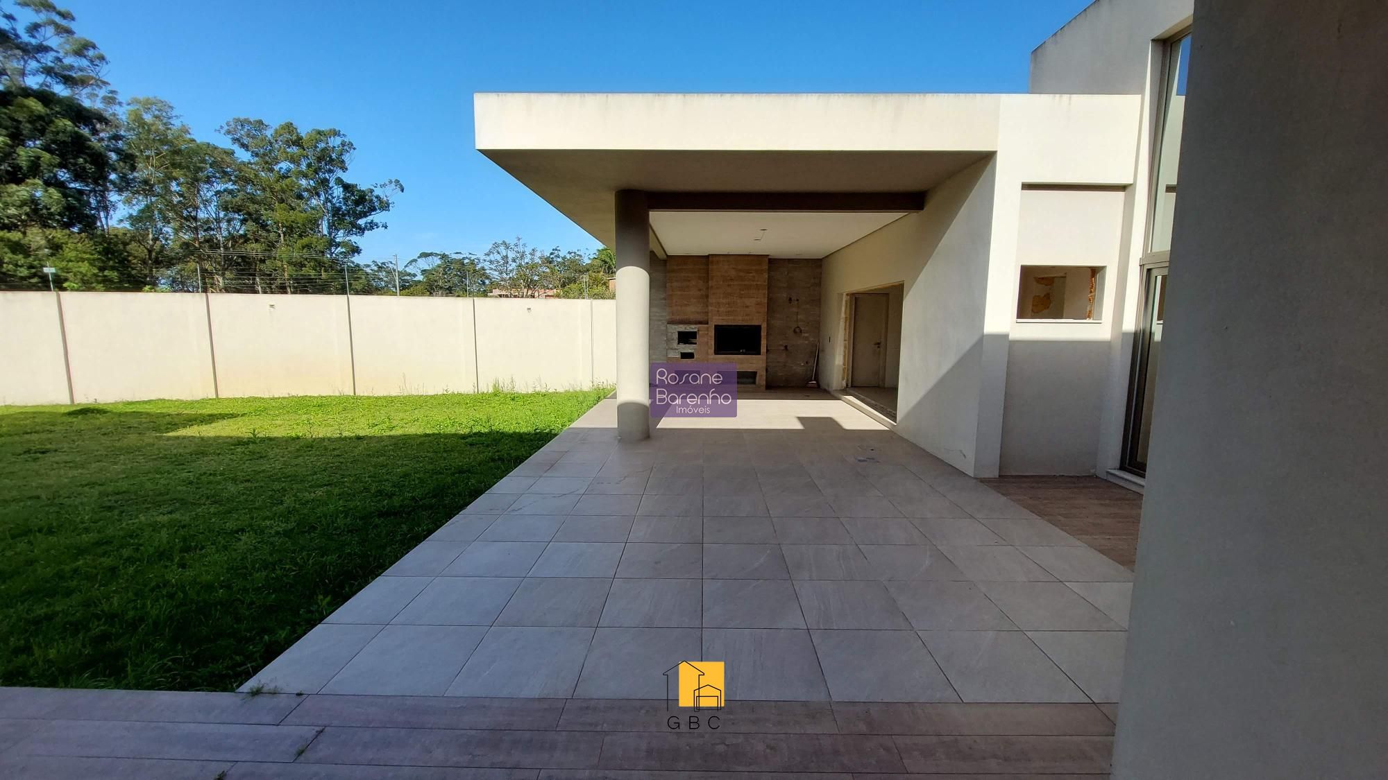 Casa à venda com 3 quartos, 300m² - Foto 11