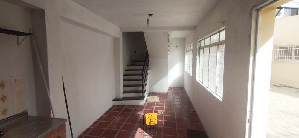 Casa à venda com 4 quartos, 220m² - Foto 52