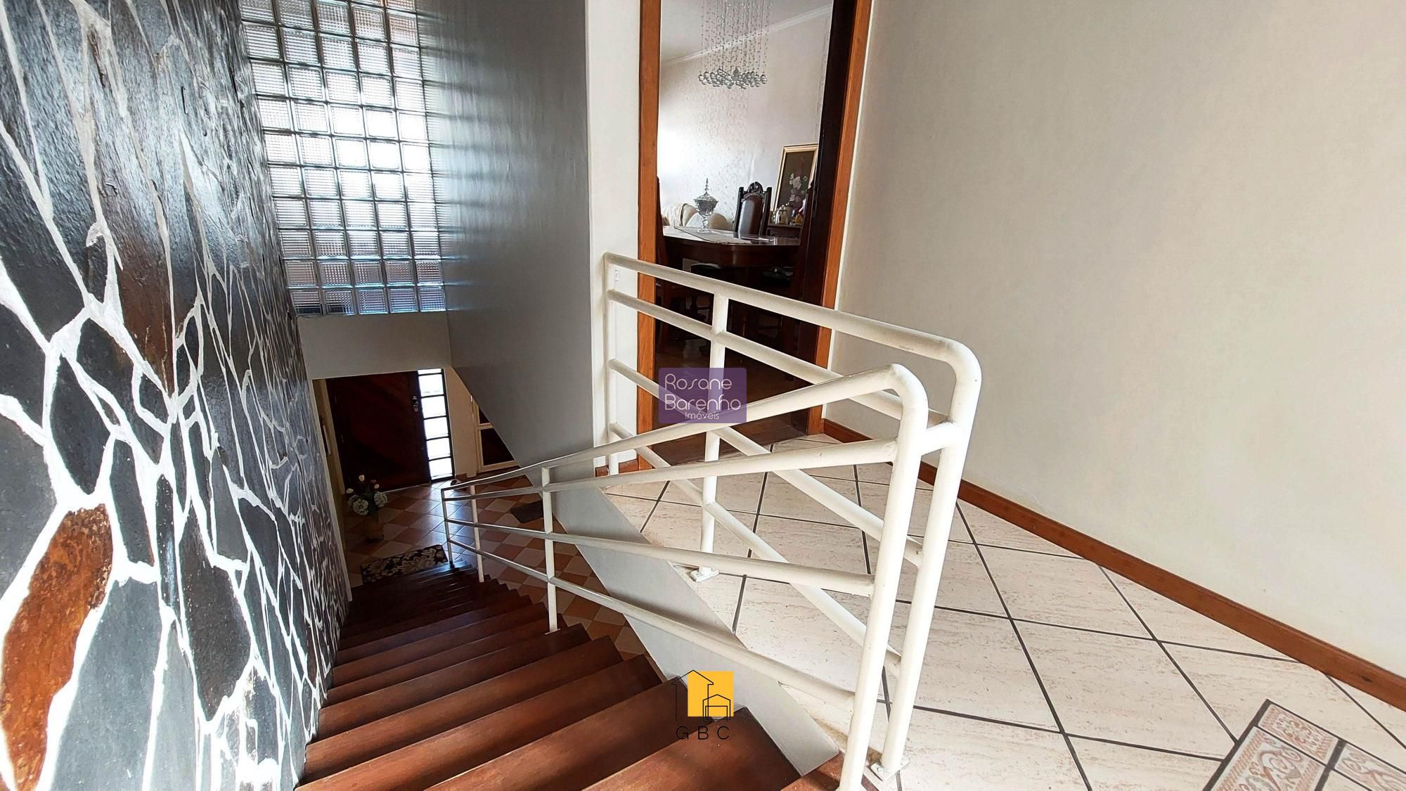 Casa à venda com 3 quartos, 158m² - Foto 14