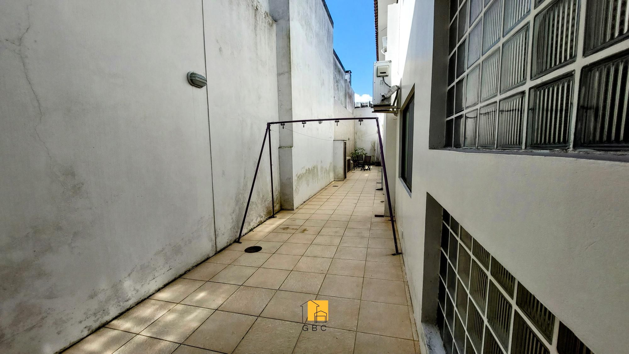 Casa à venda com 4 quartos, 398m² - Foto 13