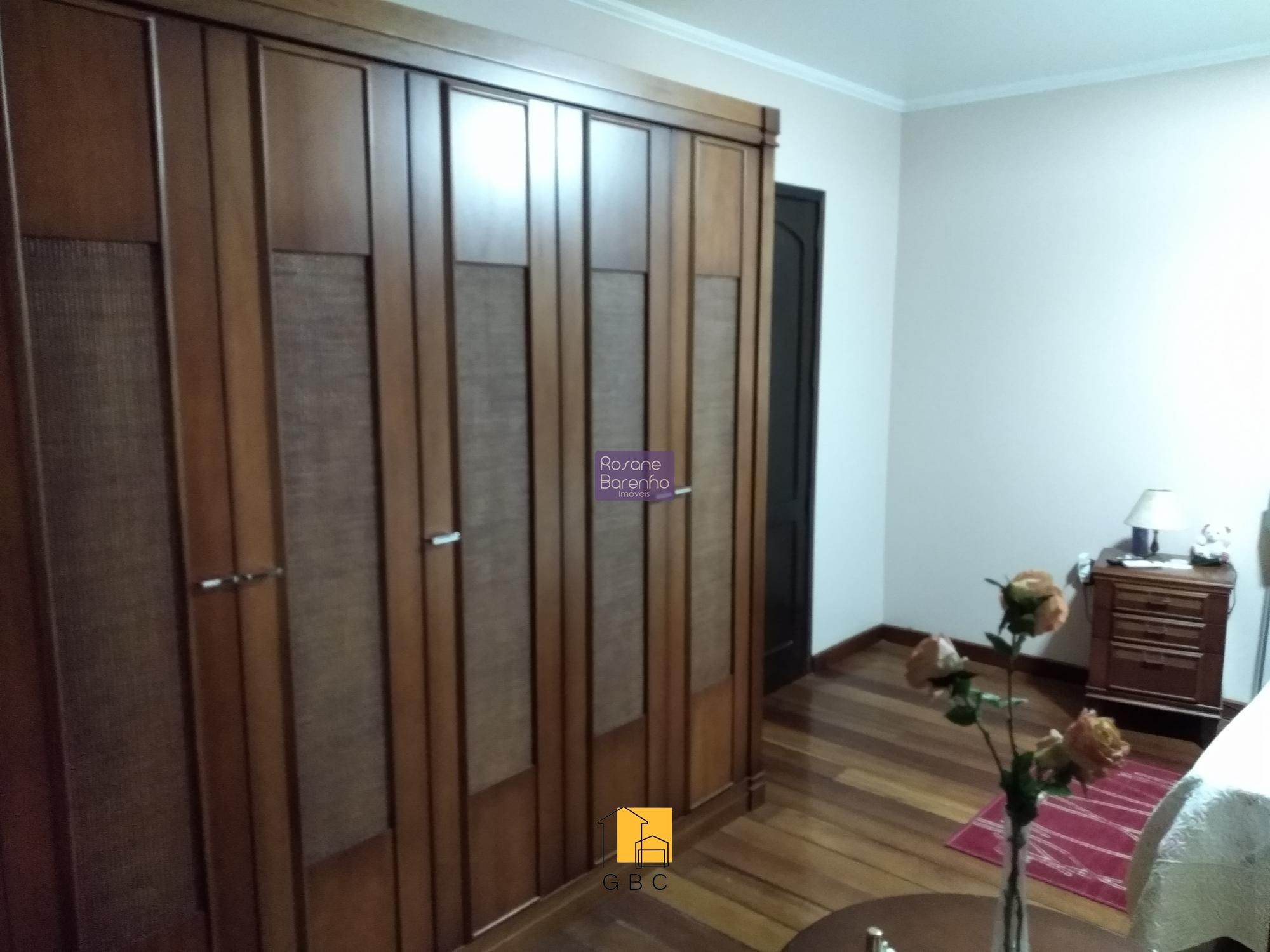 Casa à venda com 4 quartos, 270m² - Foto 33