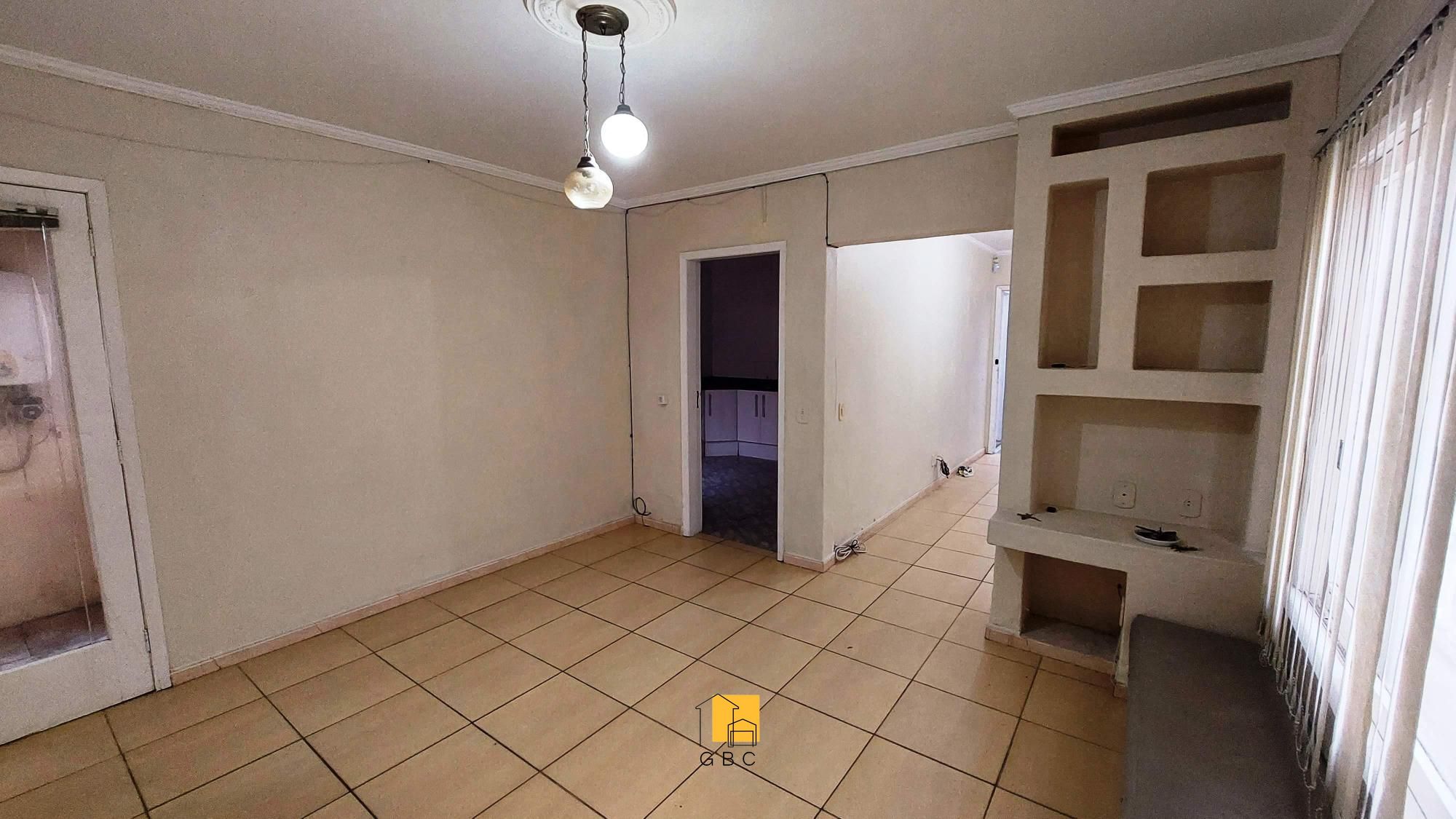 Casa à venda com 4 quartos, 220m² - Foto 8