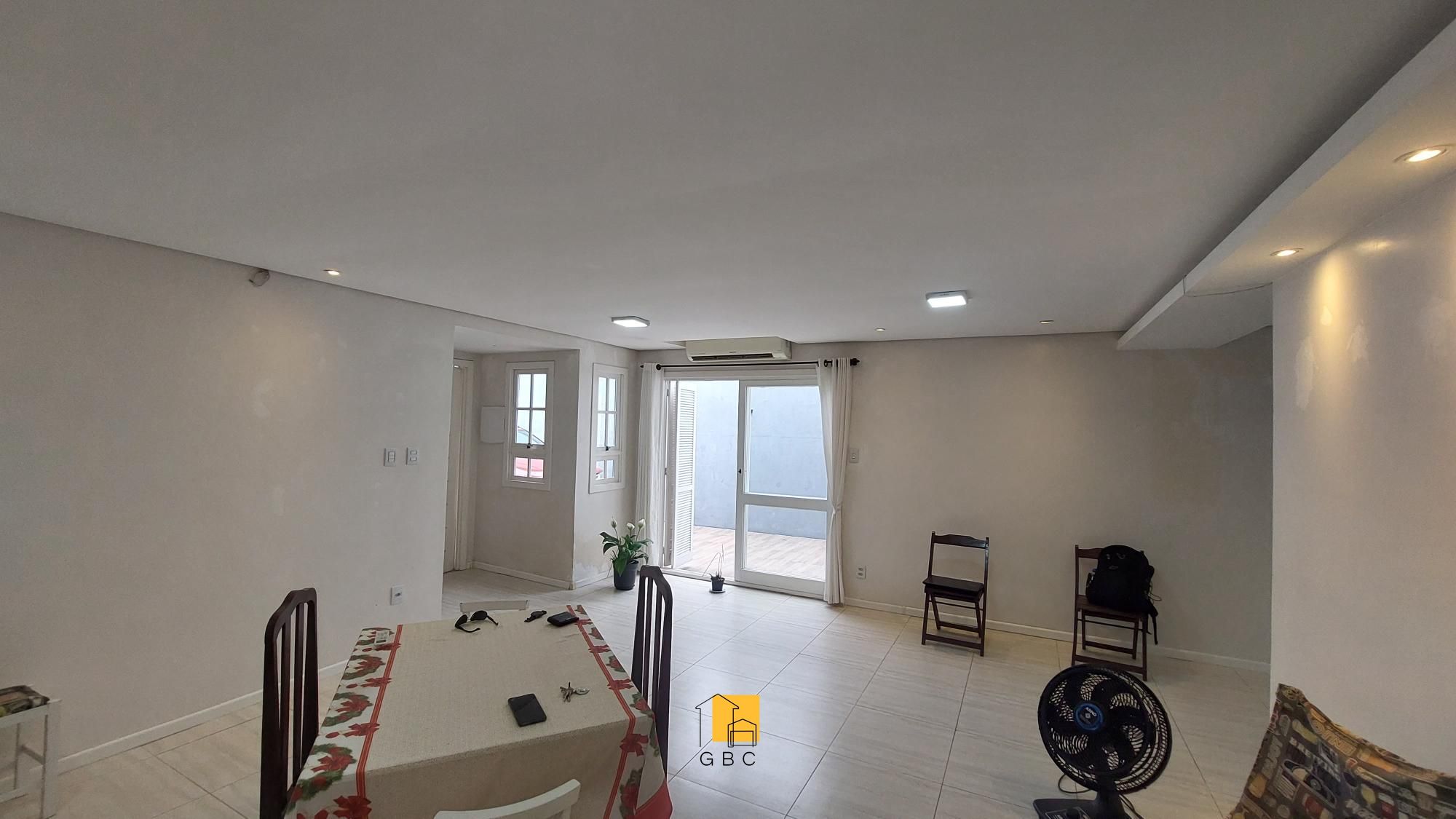 Casa à venda com 3 quartos, 118m² - Foto 12