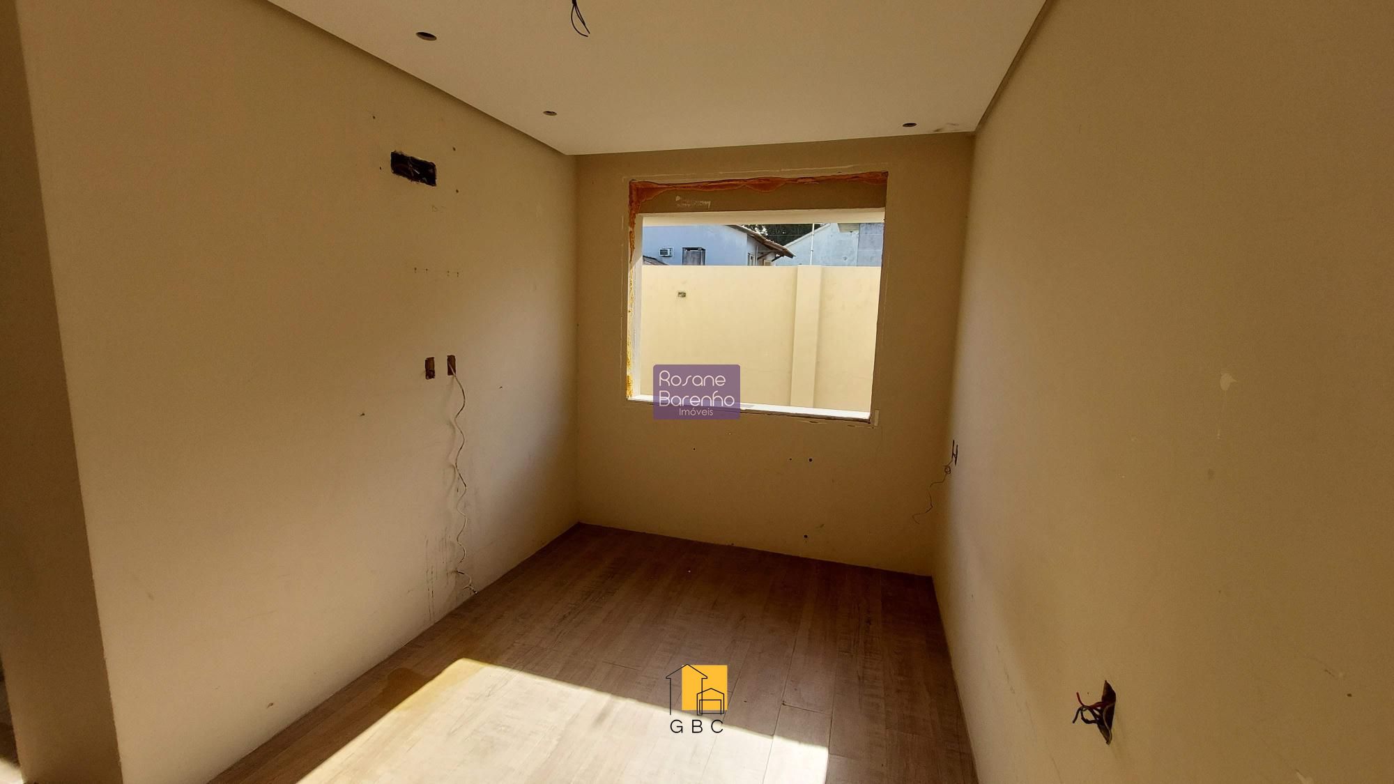 Casa à venda com 3 quartos, 300m² - Foto 10