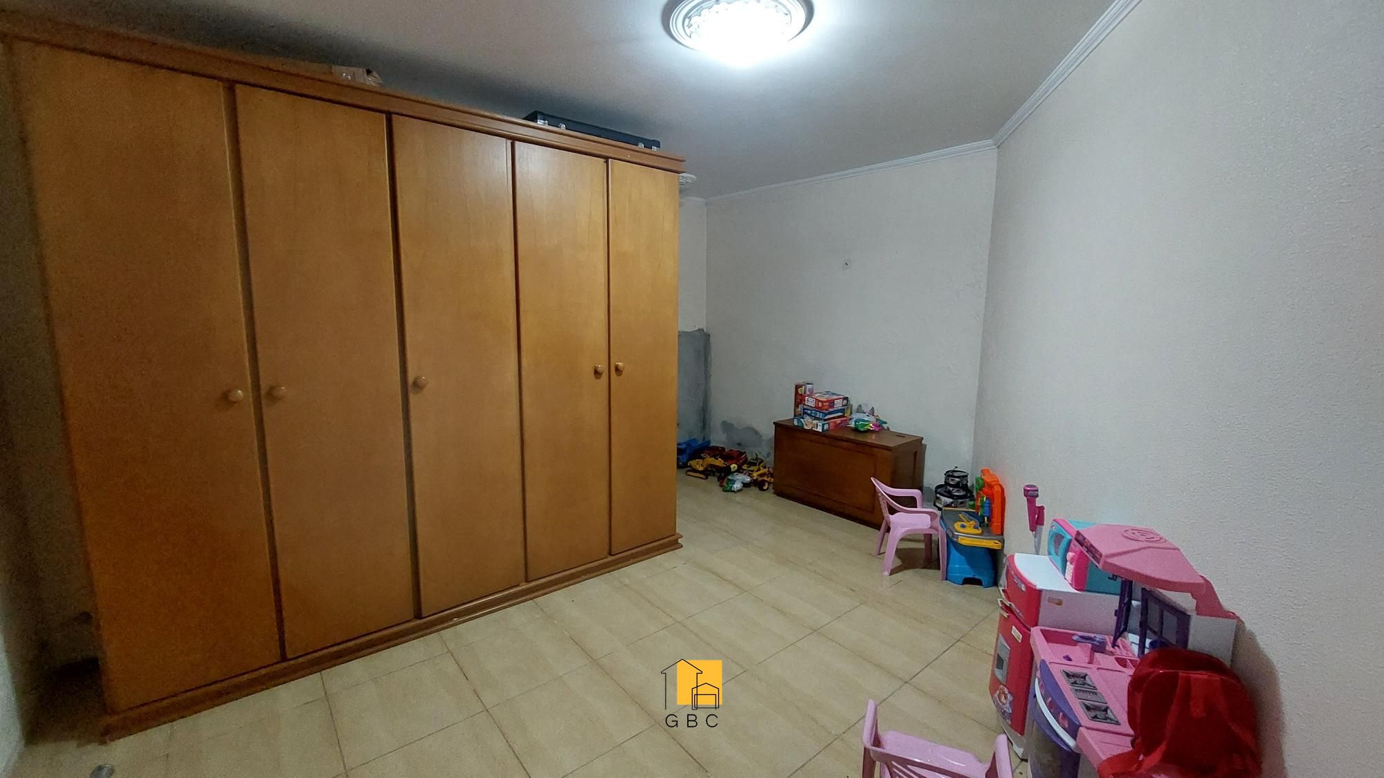 Casa à venda com 4 quartos, 157m² - Foto 11