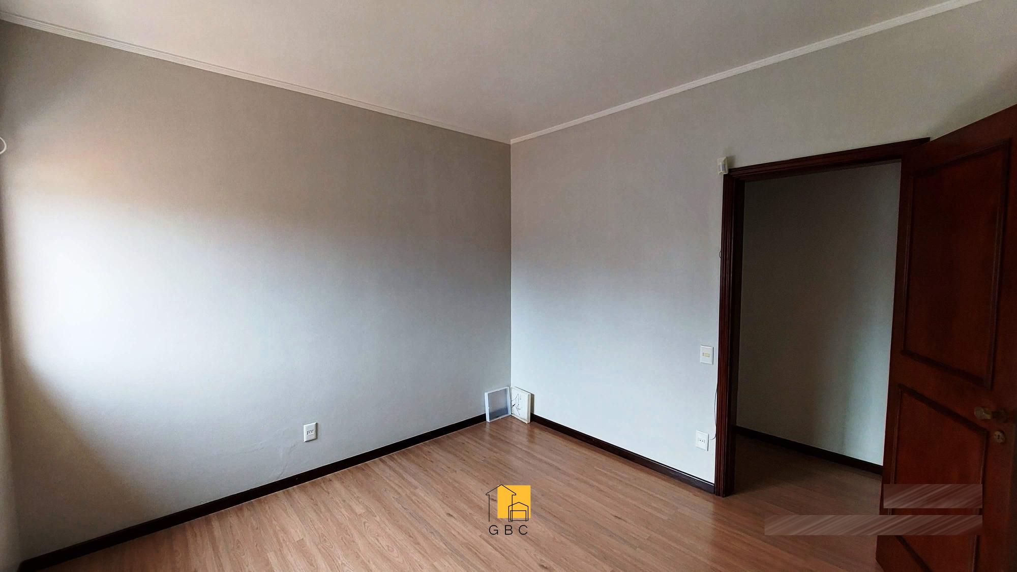 Casa à venda com 4 quartos, 320m² - Foto 17