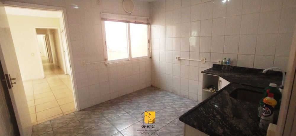 Casa à venda com 4 quartos, 220m² - Foto 50