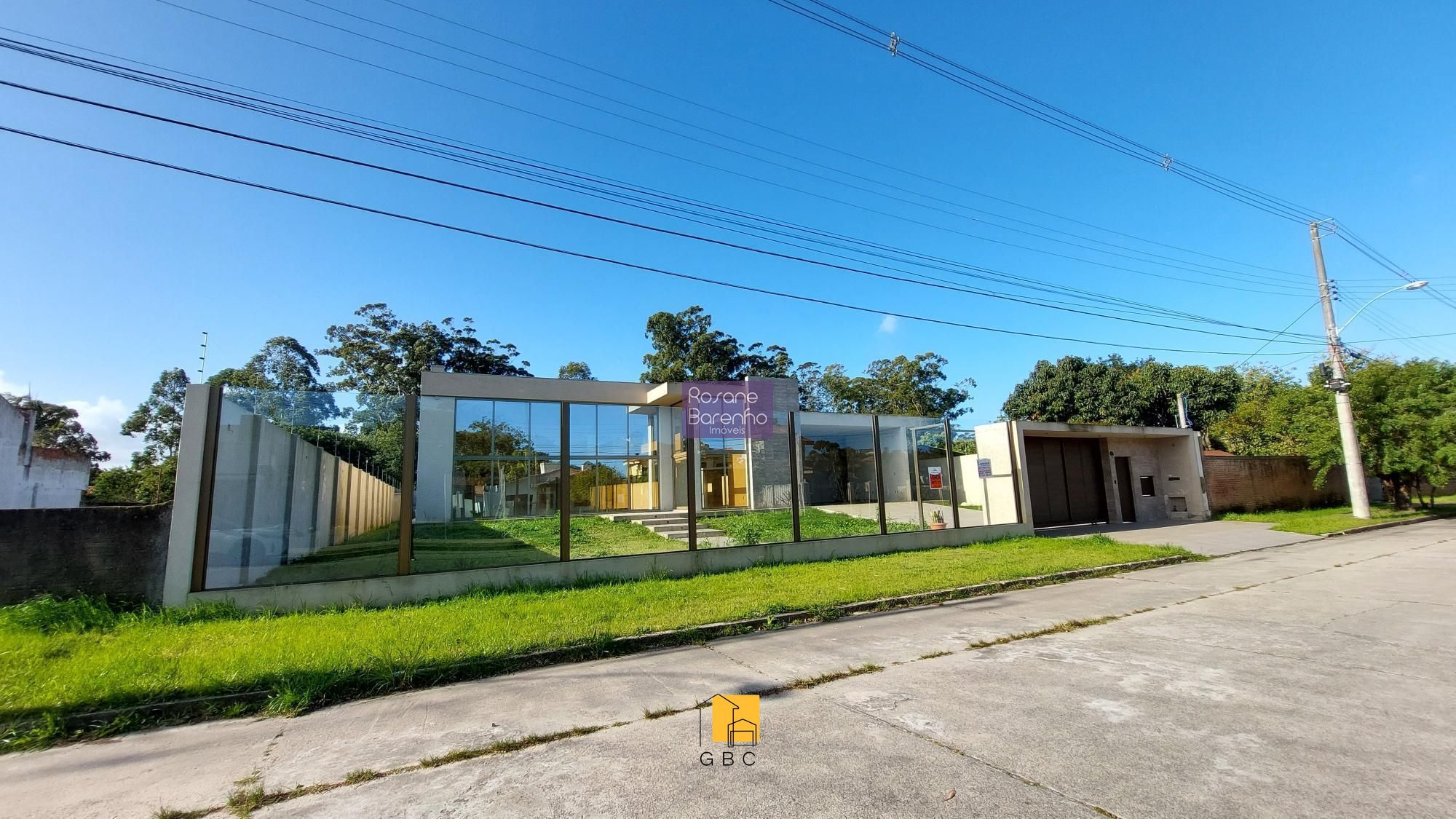 Casa à venda com 3 quartos, 300m² - Foto 42