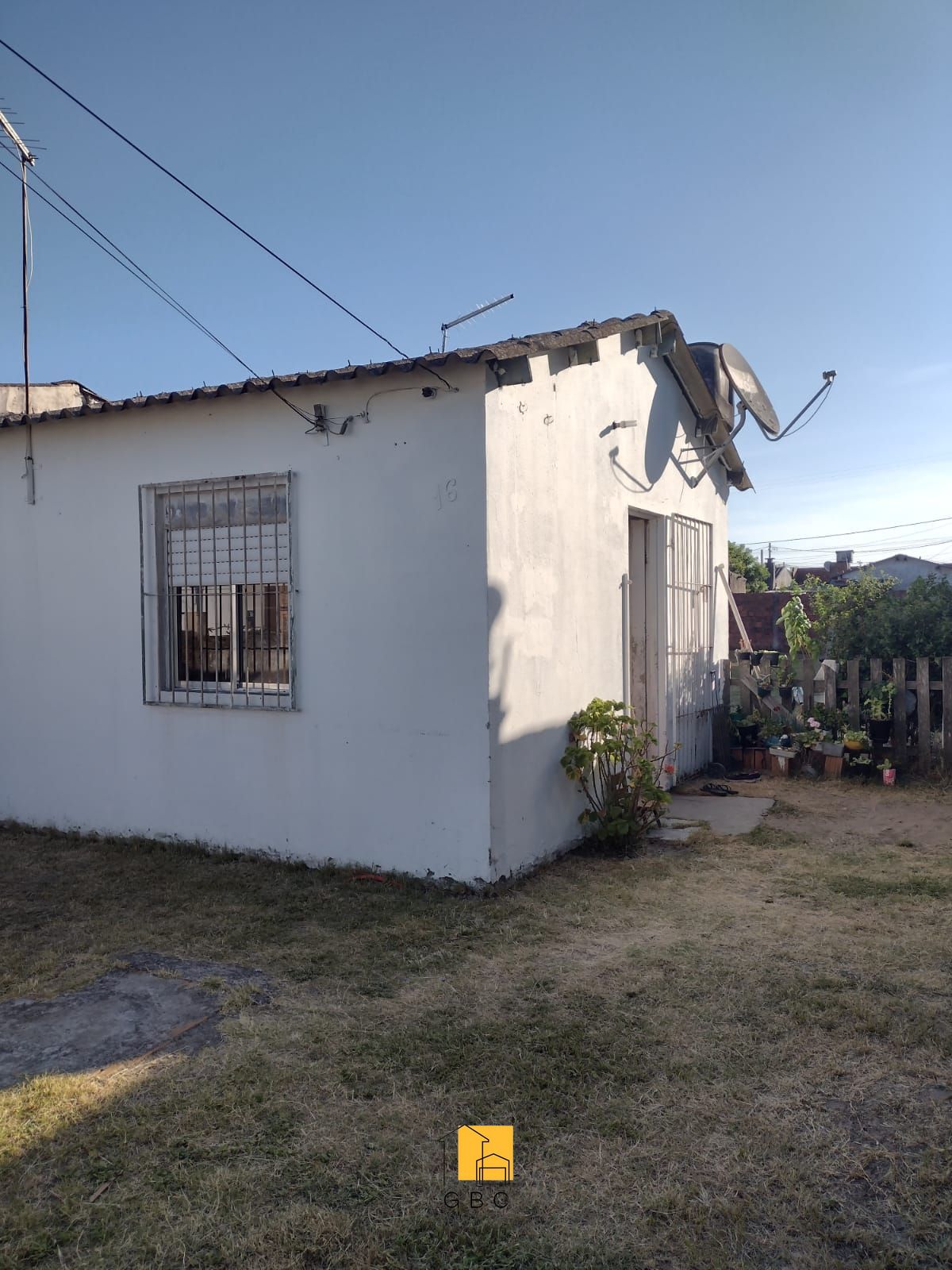 Casa à venda com 2 quartos, 300m² - Foto 4