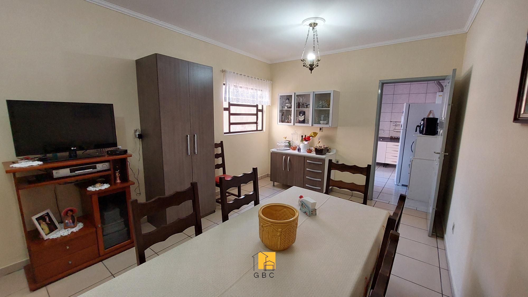 Casa à venda com 3 quartos, 200m² - Foto 21