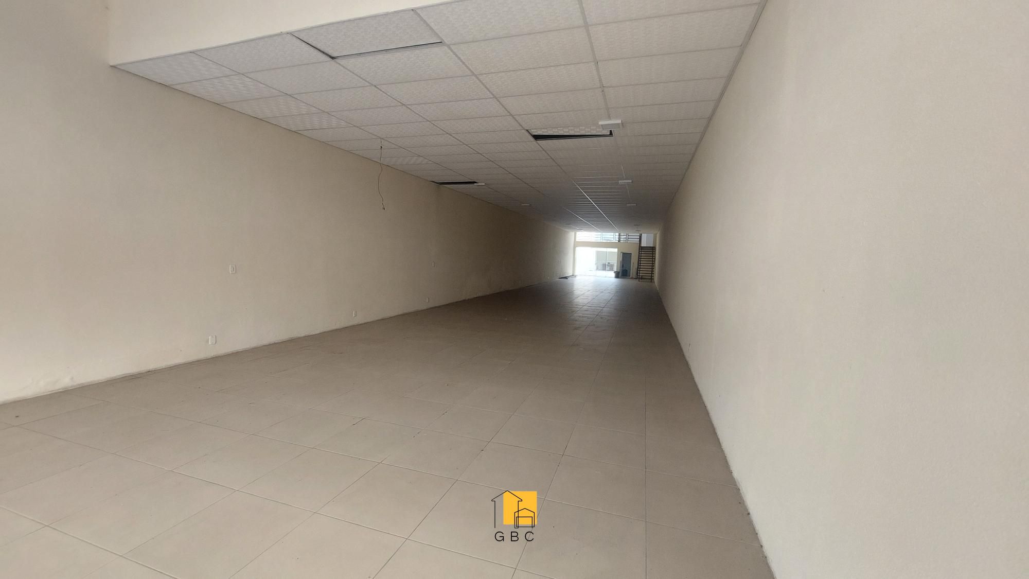 Loja-Salão para alugar com 1 quarto, 235m² - Foto 6