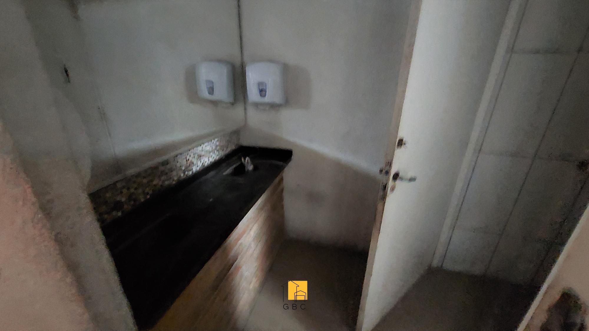 Loja-Salão para alugar com 1 quarto, 140m² - Foto 5