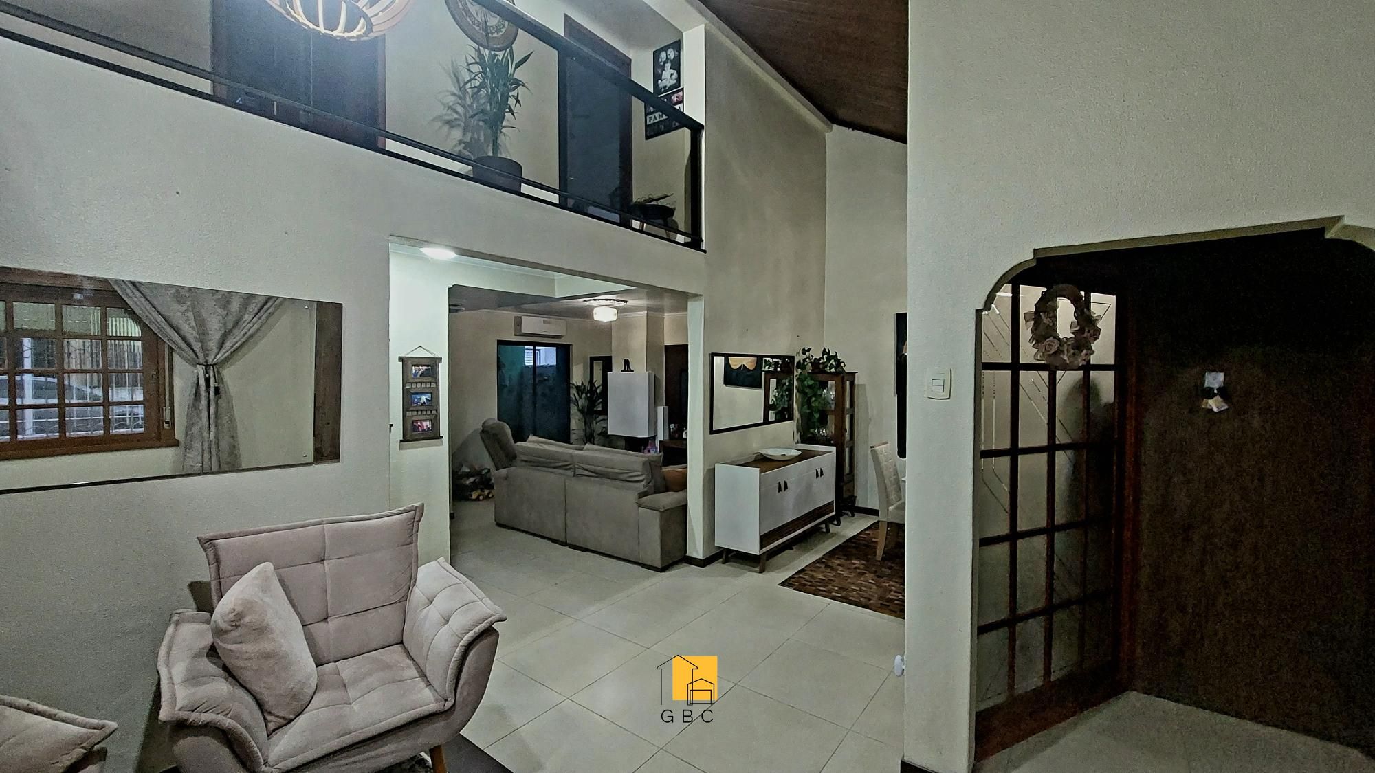 Casa à venda com 4 quartos, 157m² - Foto 4