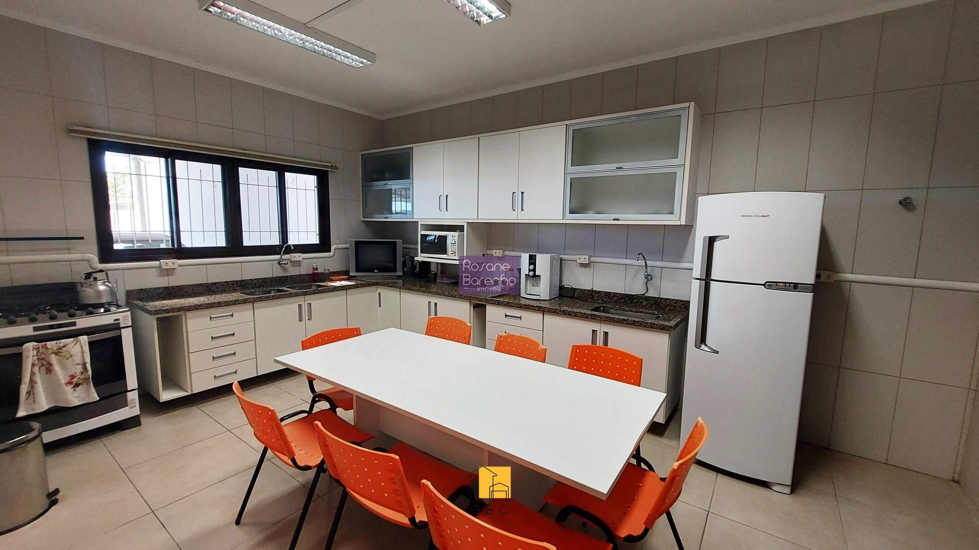 Prédio Inteiro para alugar com 12 quartos, 320m² - Foto 12