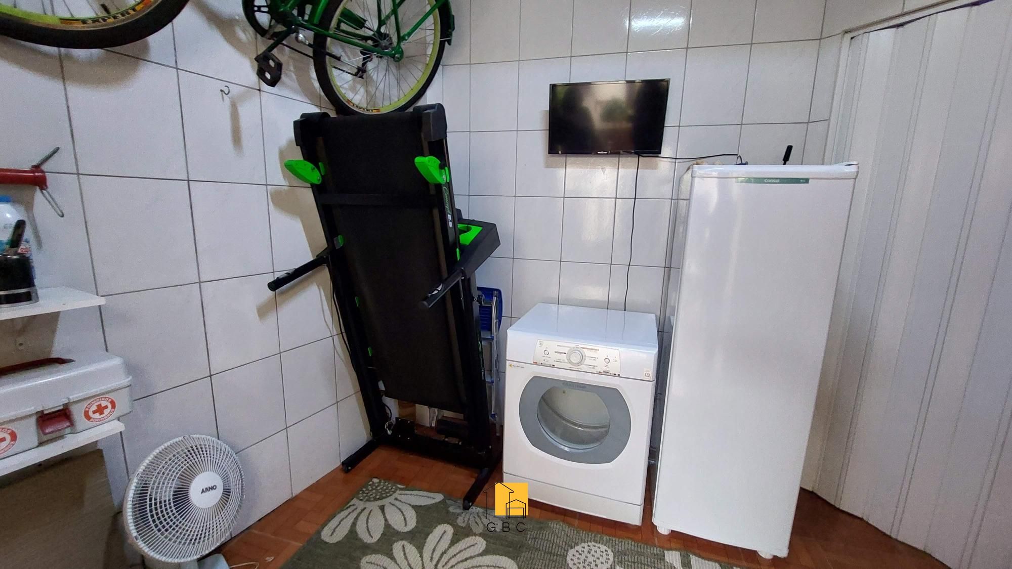 Casa à venda com 2 quartos, 100m² - Foto 18