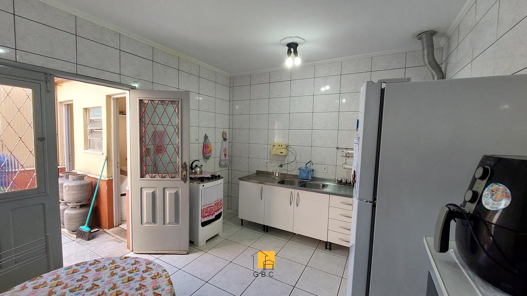 Casa à venda com 3 quartos, 200m² - Foto 22