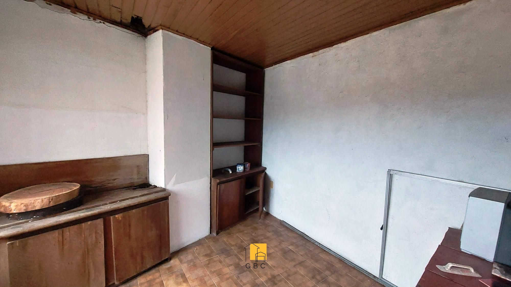 Casa à venda com 4 quartos, 220m² - Foto 33