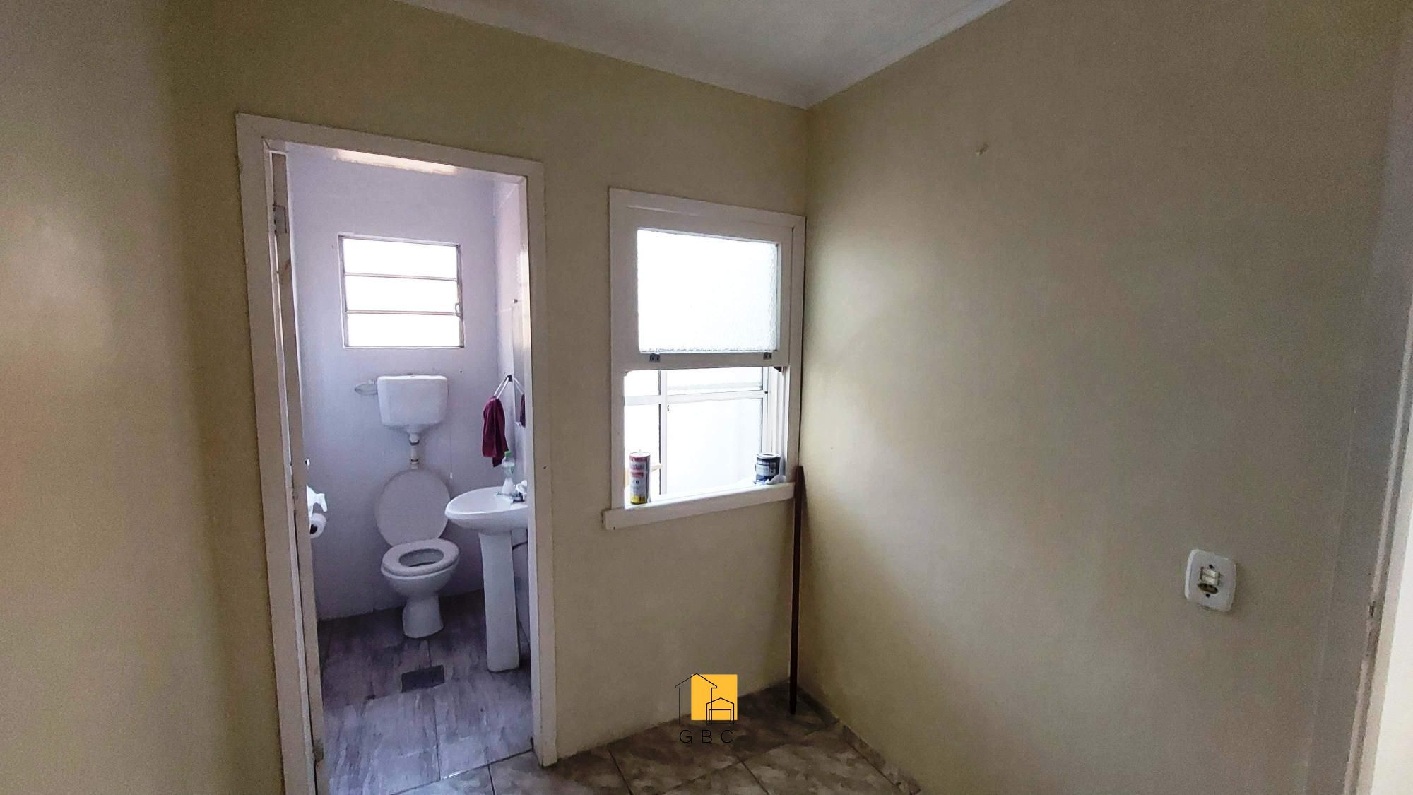 Casa à venda com 4 quartos, 220m² - Foto 12