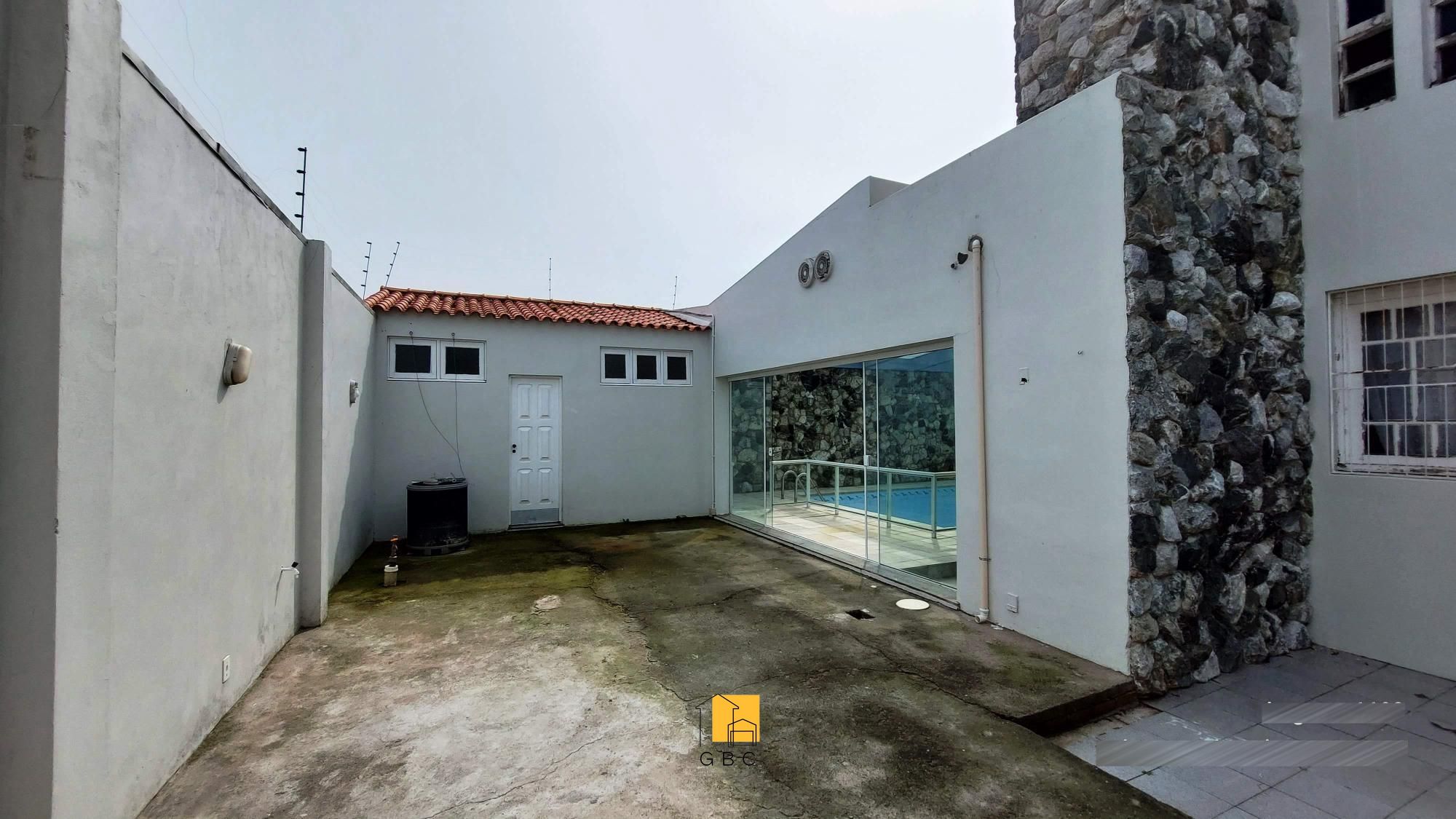 Casa à venda com 4 quartos, 320m² - Foto 47