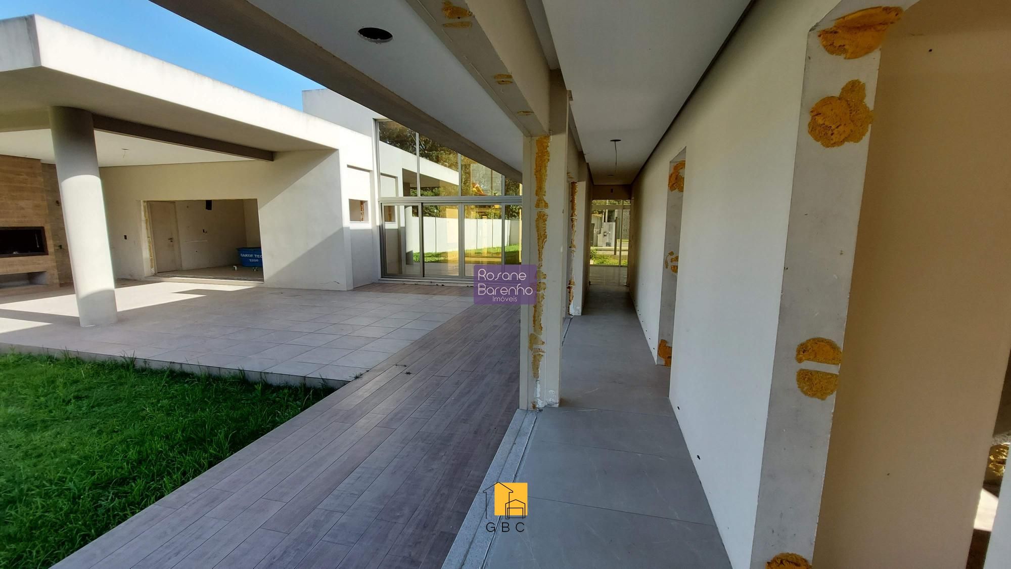 Casa à venda com 3 quartos, 300m² - Foto 16