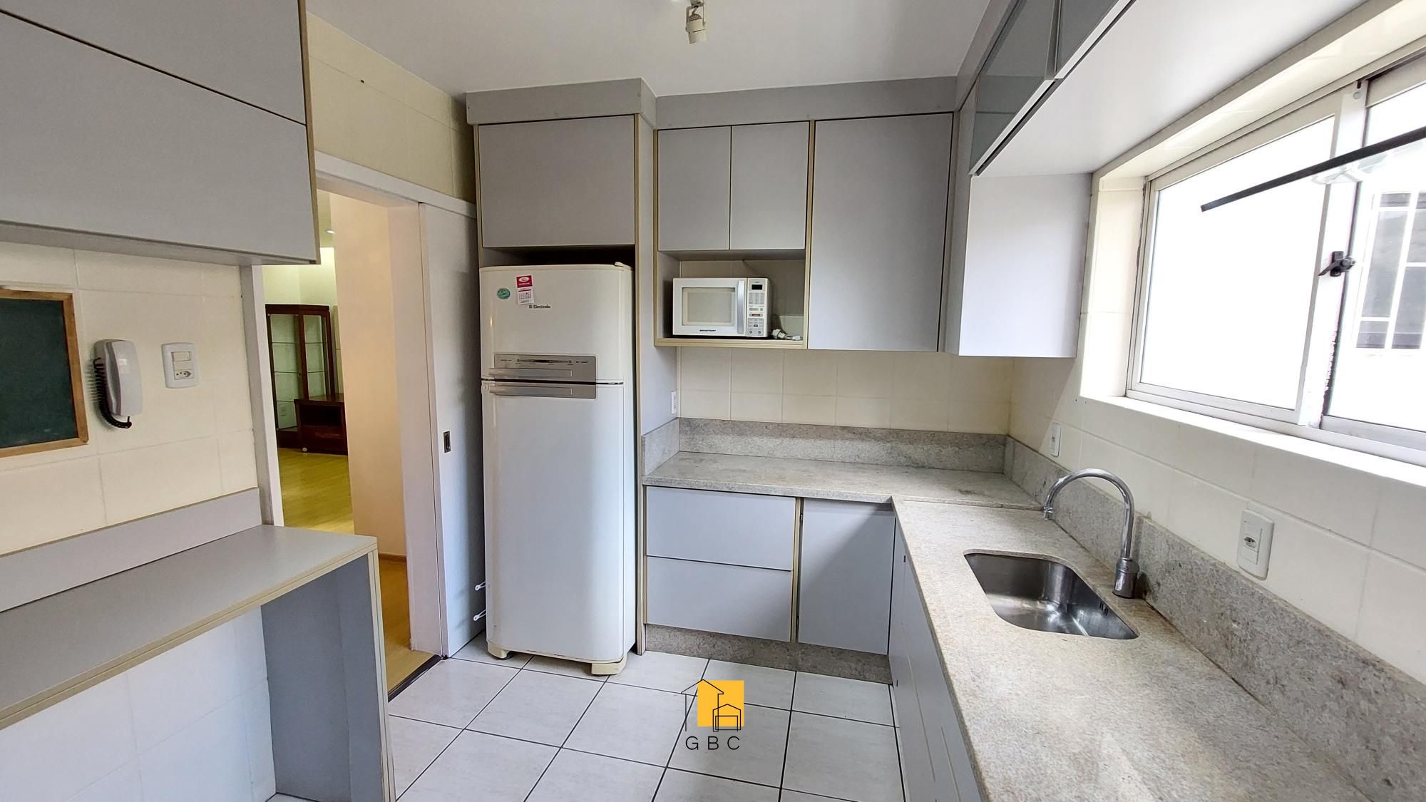 Apartamento à venda com 3 quartos, 94m² - Foto 8