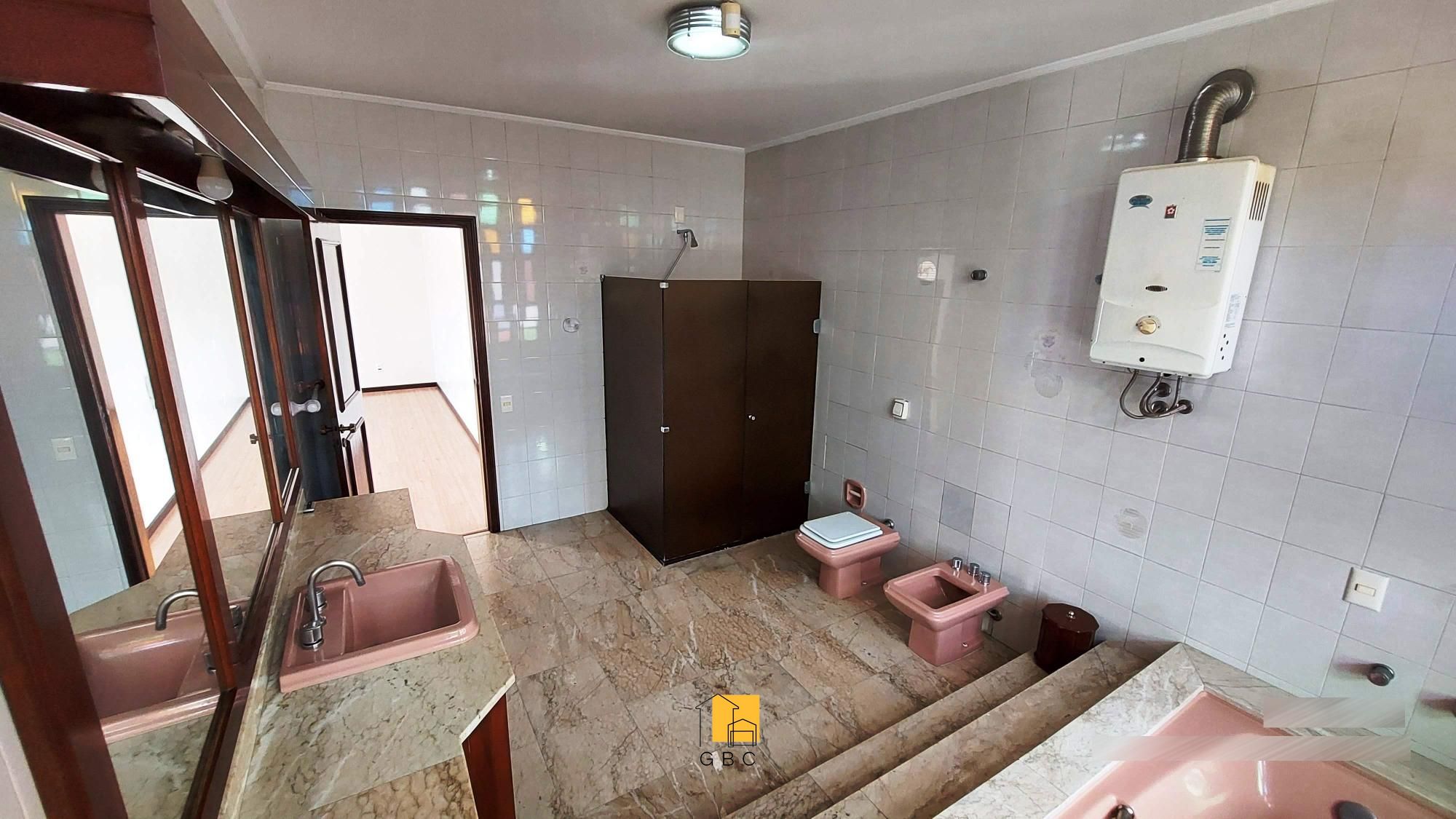 Casa à venda com 4 quartos, 320m² - Foto 29