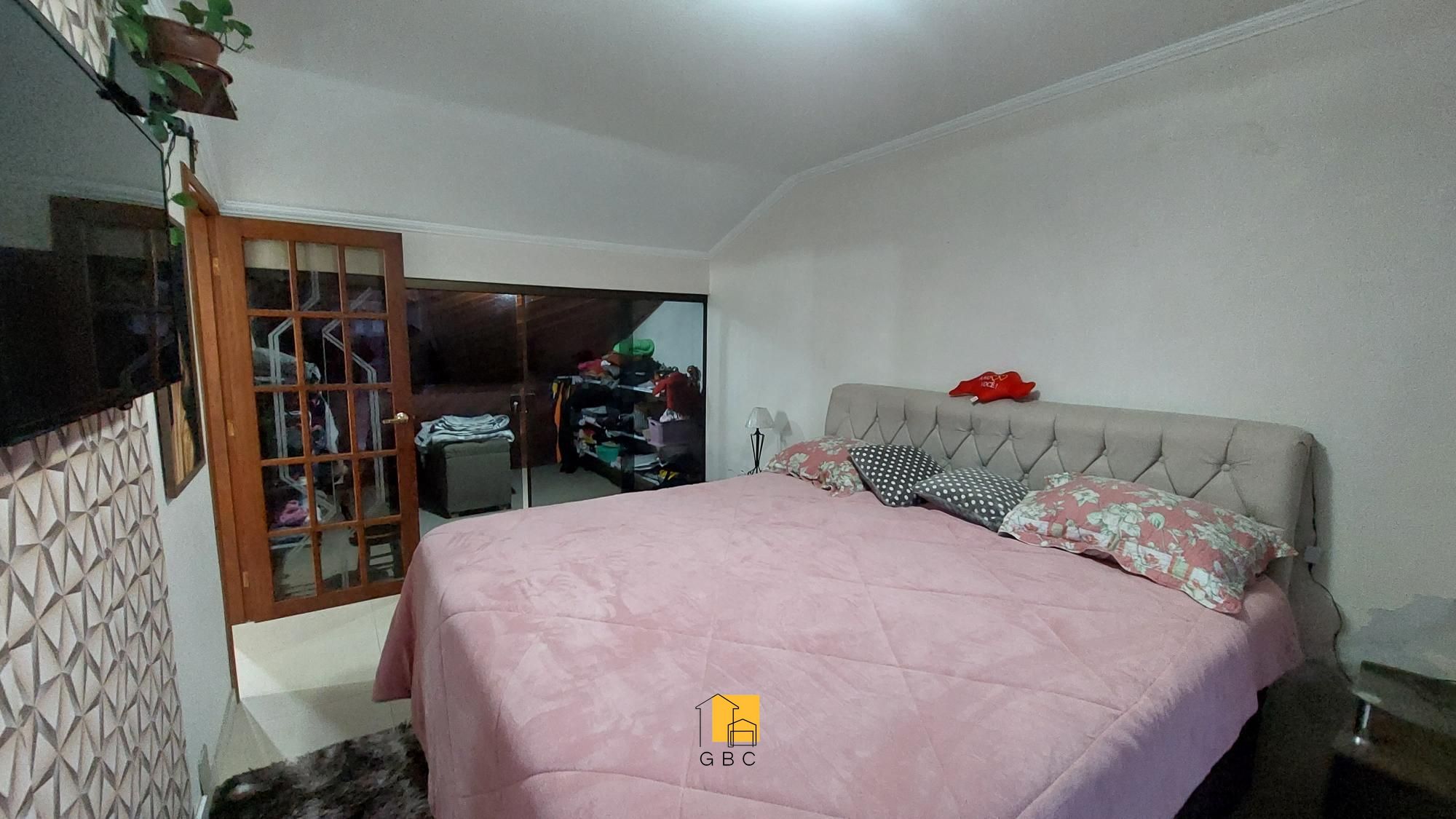 Casa à venda com 4 quartos, 157m² - Foto 15