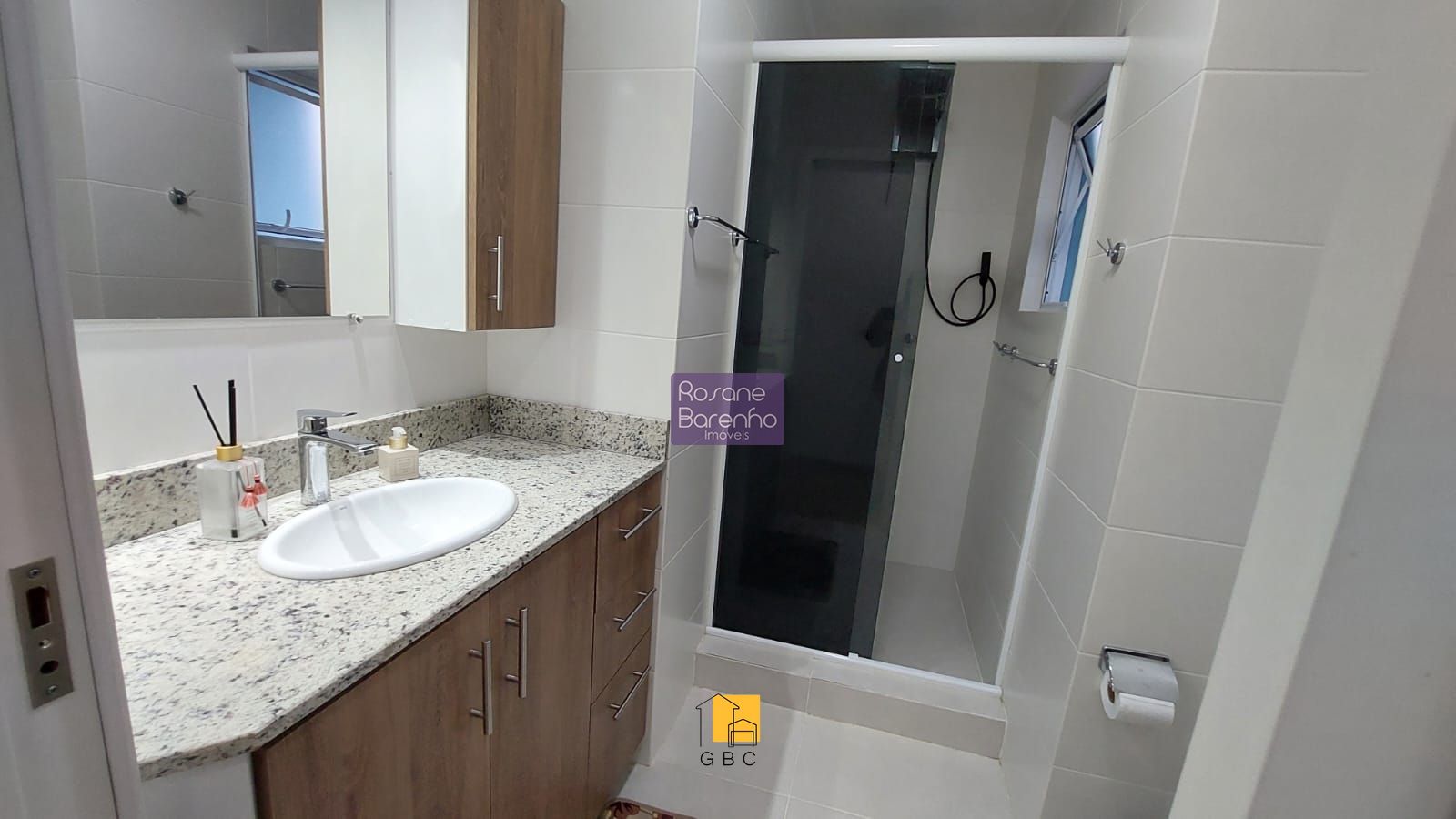 Apartamento à venda com 2 quartos, 80m² - Foto 21