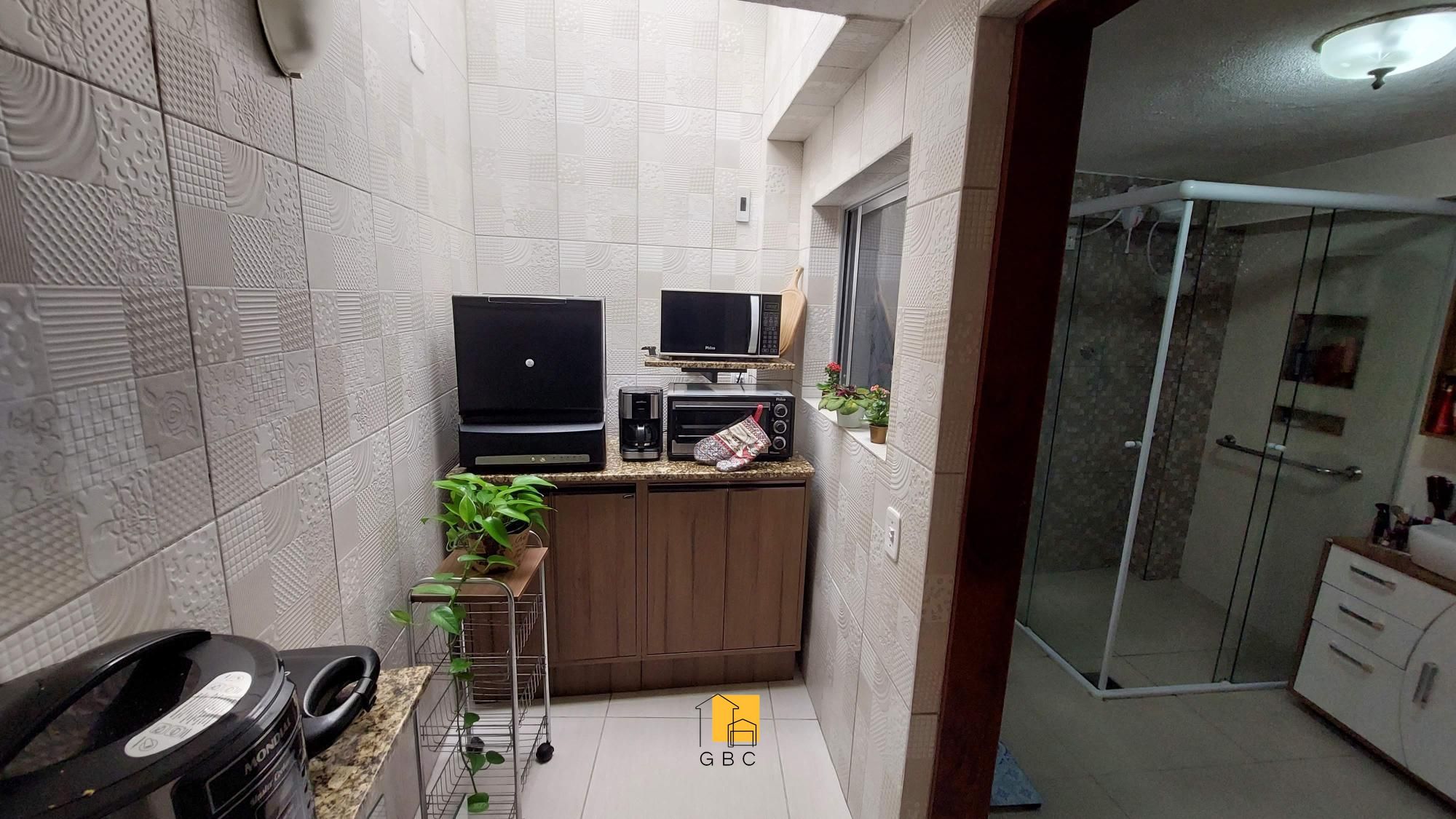 Casa à venda com 2 quartos, 100m² - Foto 13