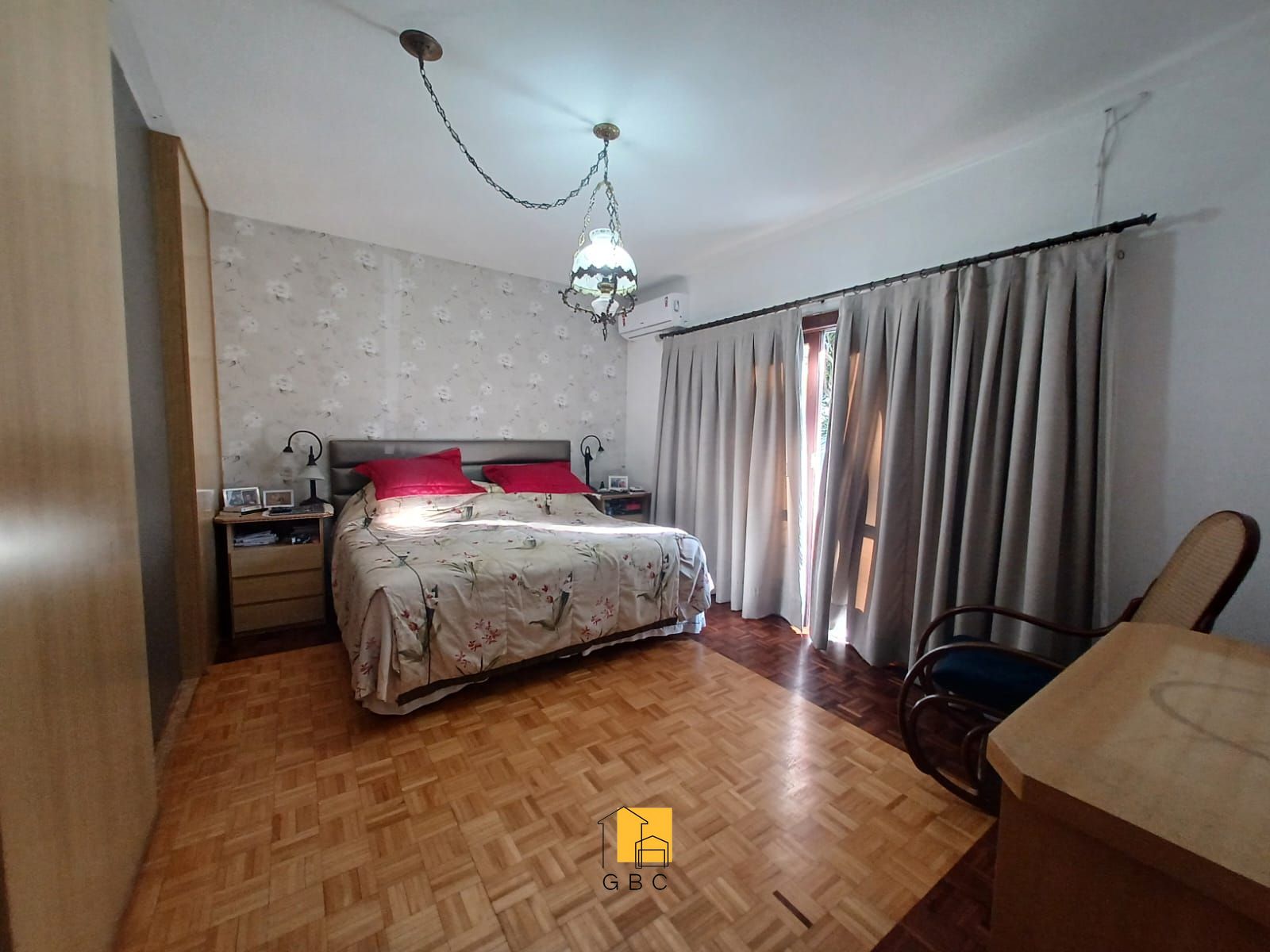 Casa à venda com 4 quartos, 400m² - Foto 12